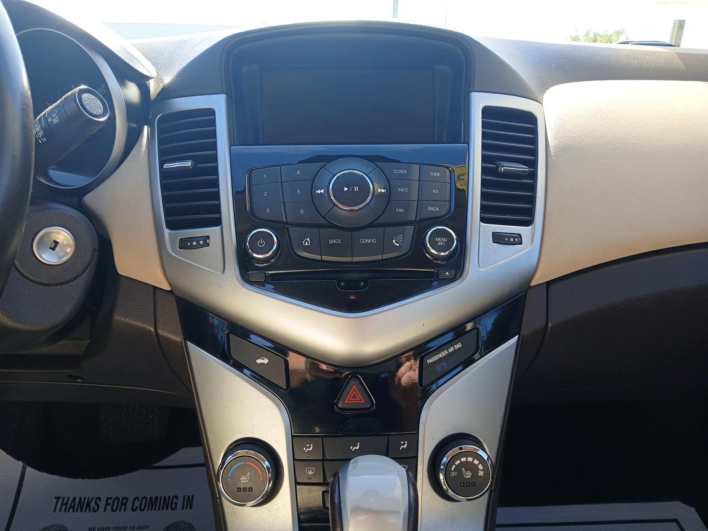 2015 Chevrolet Cruze 2LT Auto (1G1PE5SB6F7) with an 1.4L L4 DOHC 16V TURBO engine, 6-Speed Automatic transmission, located at 401 Woodman Dr, Riverside, OH, 45431, (937) 908-9800, 39.761024, -84.120956 - Photo#12