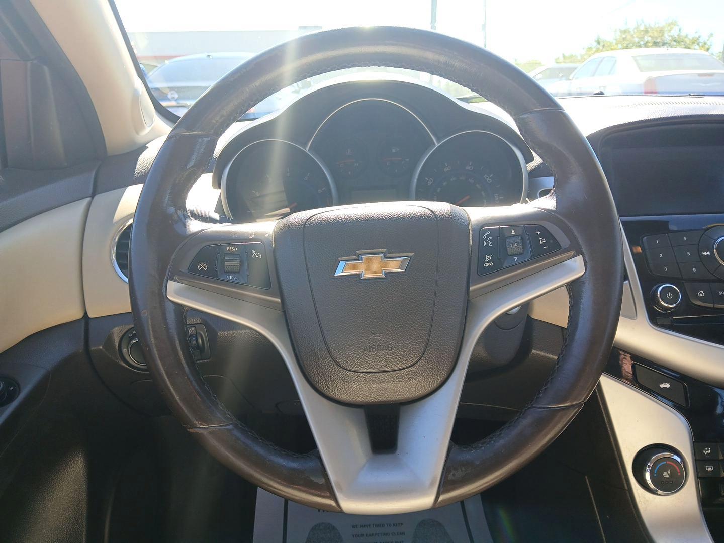 2015 Chevrolet Cruze 2LT Auto (1G1PE5SB6F7) with an 1.4L L4 DOHC 16V TURBO engine, 6-Speed Automatic transmission, located at 401 Woodman Dr, Riverside, OH, 45431, (937) 908-9800, 39.761024, -84.120956 - Photo#15