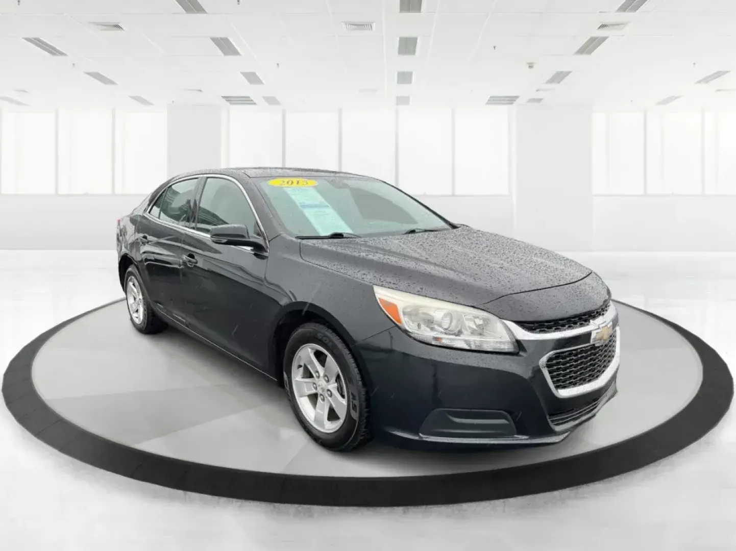 2015 Chevrolet Malibu 1LT (1G11C5SL0FF) with an ECOTEC 2.5L I-4 gasoline direct injection engine, located at 401 Woodman Dr, Riverside, OH, 45431, (937) 908-9800, 39.761024, -84.120956 - Photo#0
