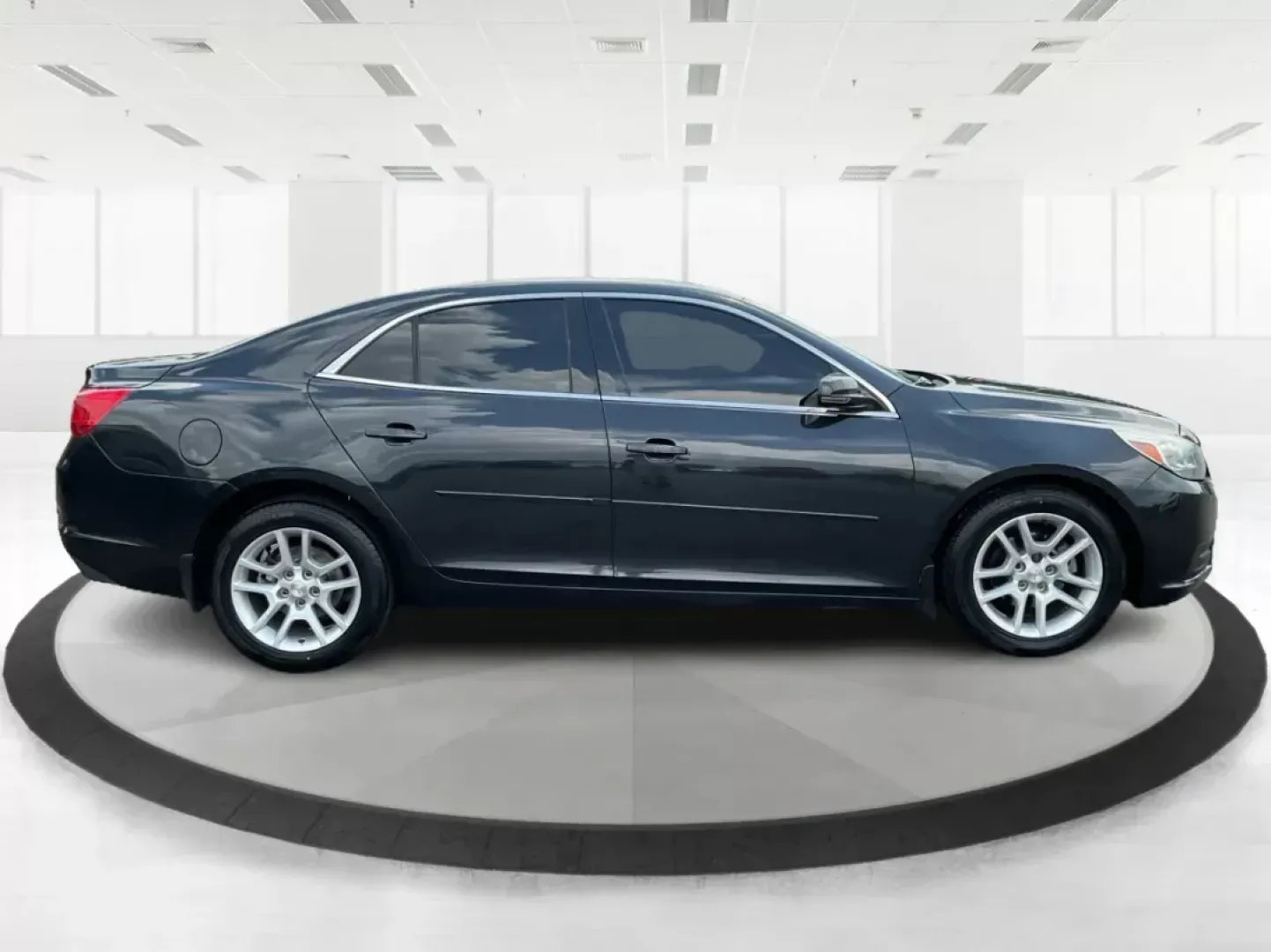 2015 Chevrolet Malibu 1LT (1G11C5SL6FF) with an ECOTEC 2.5L I-4 gasoline direct injection engine, located at 1184 Kauffman Ave, Fairborn, OH, 45324, (937) 908-9800, 39.807072, -84.031563 - Photo#1