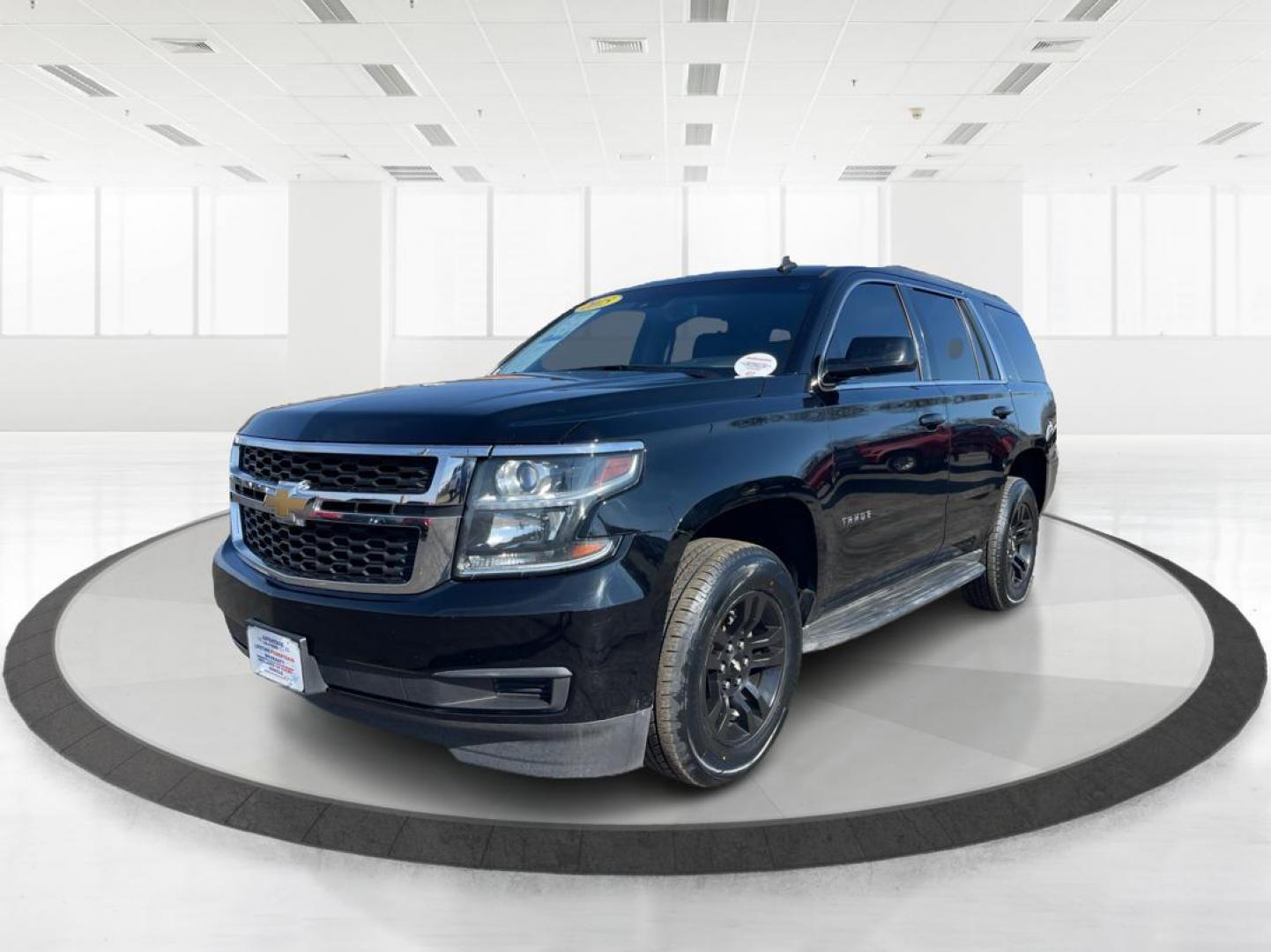 2015 Chevrolet Tahoe LT (1GNSKBKC1FR) with an Other engine, located at 880 E. National Road, OH, 45377, (937) 908-9800, 39.891918, -84.183975 - Photo#7