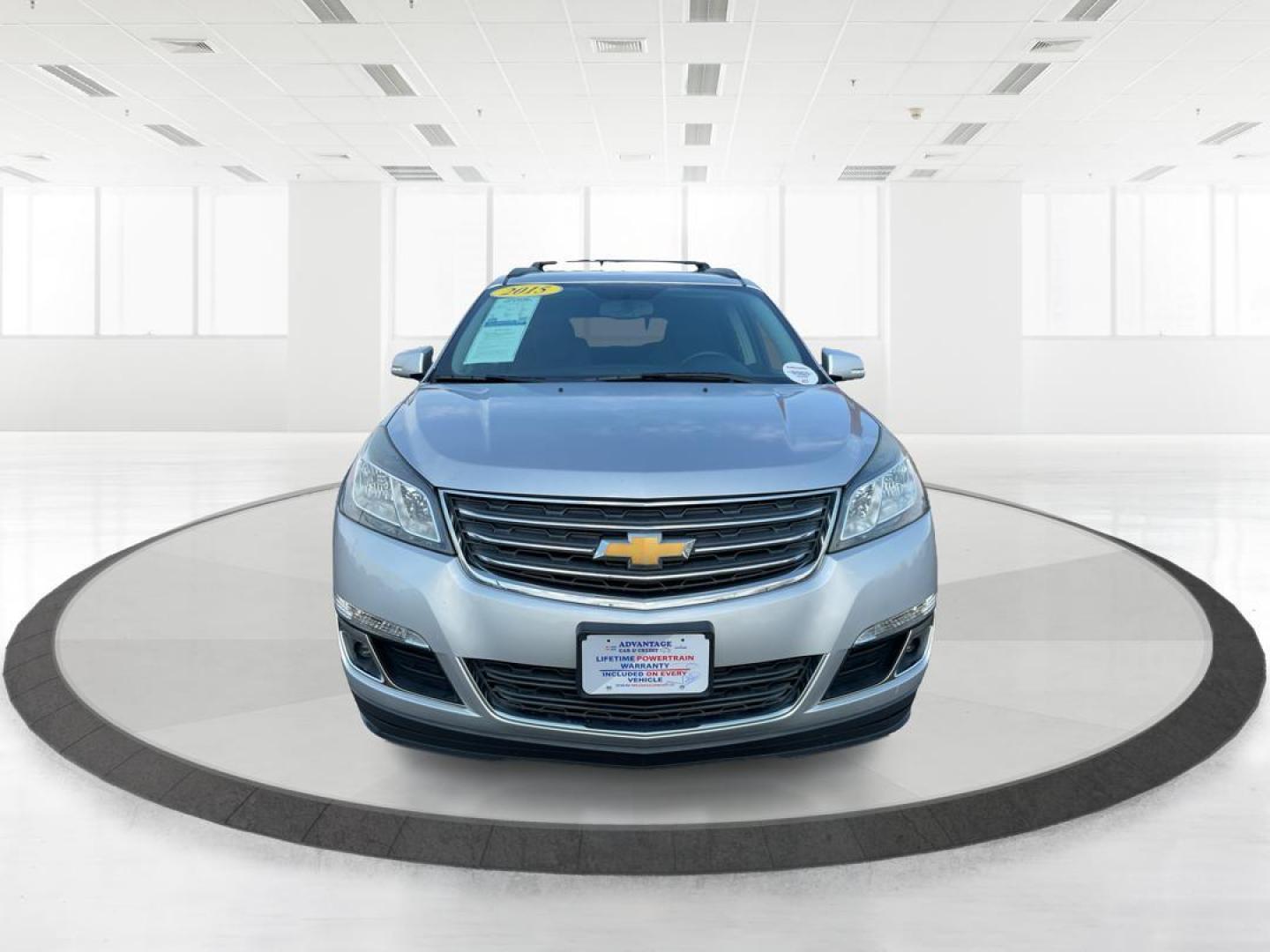 2015 Chevrolet Traverse 1LT (1GNKVGKD9FJ) with an 3.6L V-6 gasoline direct injection engine, located at 401 Woodman Dr, Riverside, OH, 45431, (937) 908-9800, 39.761024, -84.120956 - Photo#6