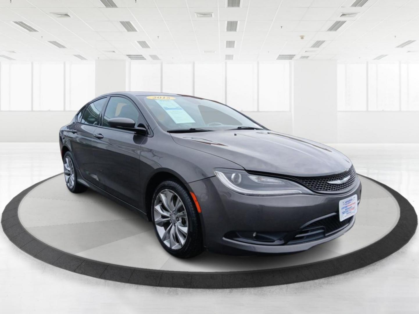 2015 Chrysler 200 S AWD (1C3CCCDG7FN) with an 3.6L V6 DOHC 24V FFV engine, 9-Speed Automatic transmission, located at 401 Woodman Dr, Riverside, OH, 45431, (937) 908-9800, 39.761024, -84.120956 - Photo#0