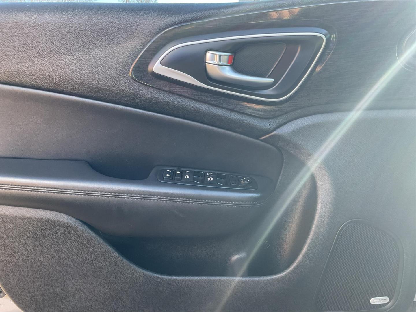 2015 Chrysler 200 C (1C3CCCCG0FN) with an 3.6L V-6 DOHC engine, located at 401 Woodman Dr, Riverside, OH, 45431, (937) 908-9800, 39.761024, -84.120956 - Photo#18