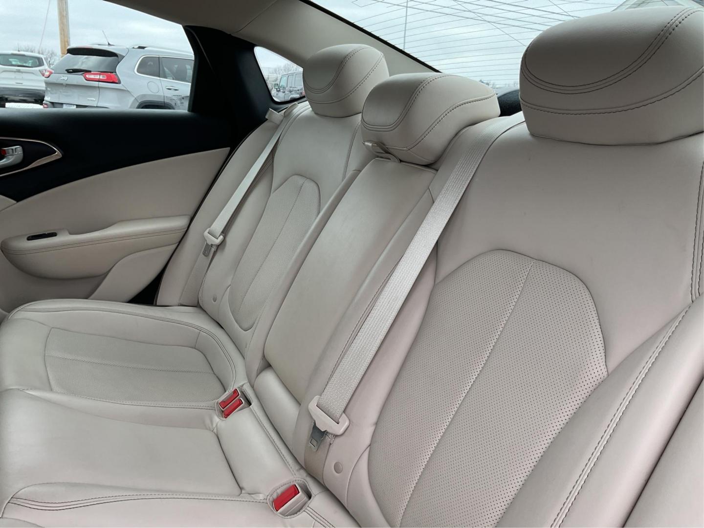 2015 Chrysler 200 C AWD (1C3CCCEG0FN) with an Other engine, located at 880 E. National Road, OH, 45377, (937) 908-9800, 39.891918, -84.183975 - Photo#9