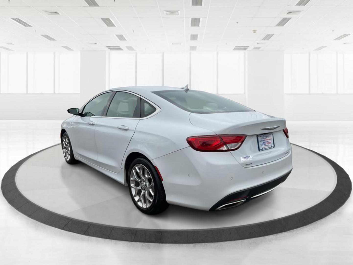 2015 Chrysler 200 C AWD (1C3CCCEG0FN) with an Other engine, located at 880 E. National Road, OH, 45377, (937) 908-9800, 39.891918, -84.183975 - Photo#4