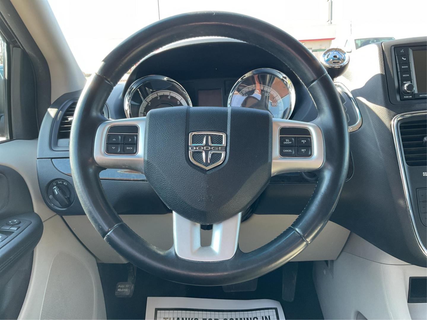 2015 Dodge Grand Caravan SXT (2C4RDGCG0FR) with an 3.6L V-6 DOHC engine, located at 8750 N County Rd 25A, Piqua, OH, 45356, (937) 908-9800, 40.164391, -84.232513 - Photo#15