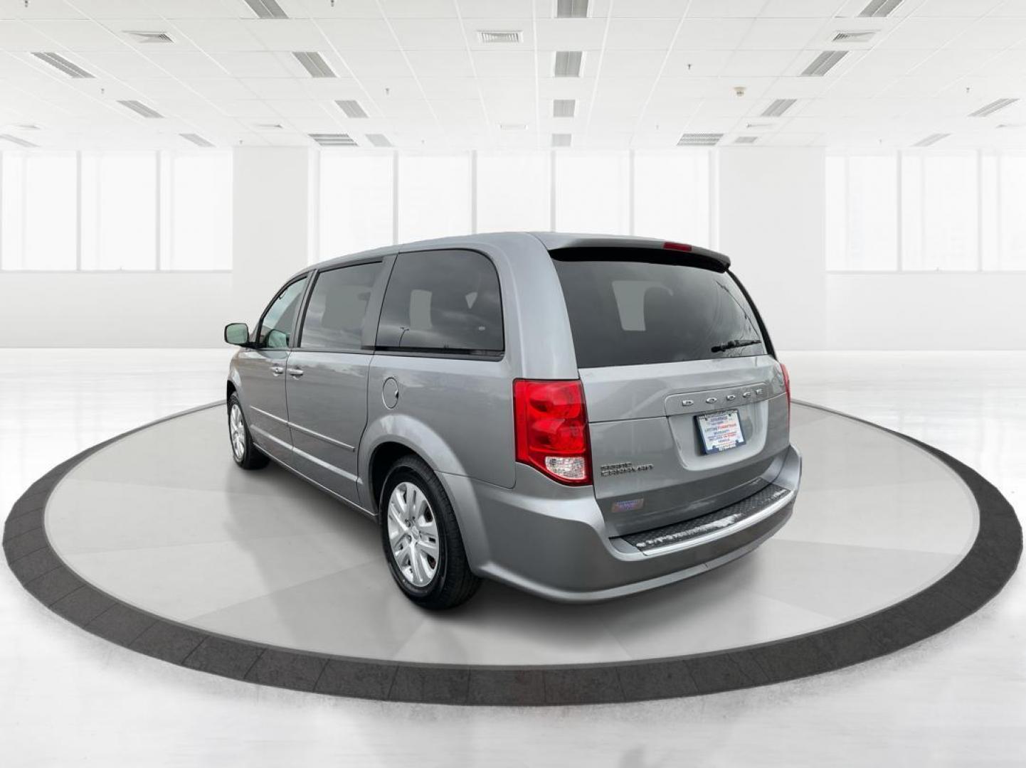 2015 Dodge Grand Caravan SE (2C4RDGBG9FR) with an Other engine, located at 1099 N County Rd 25A , Troy, OH, 45373, (937) 908-9800, 40.057041, -84.215462 - Photo#4