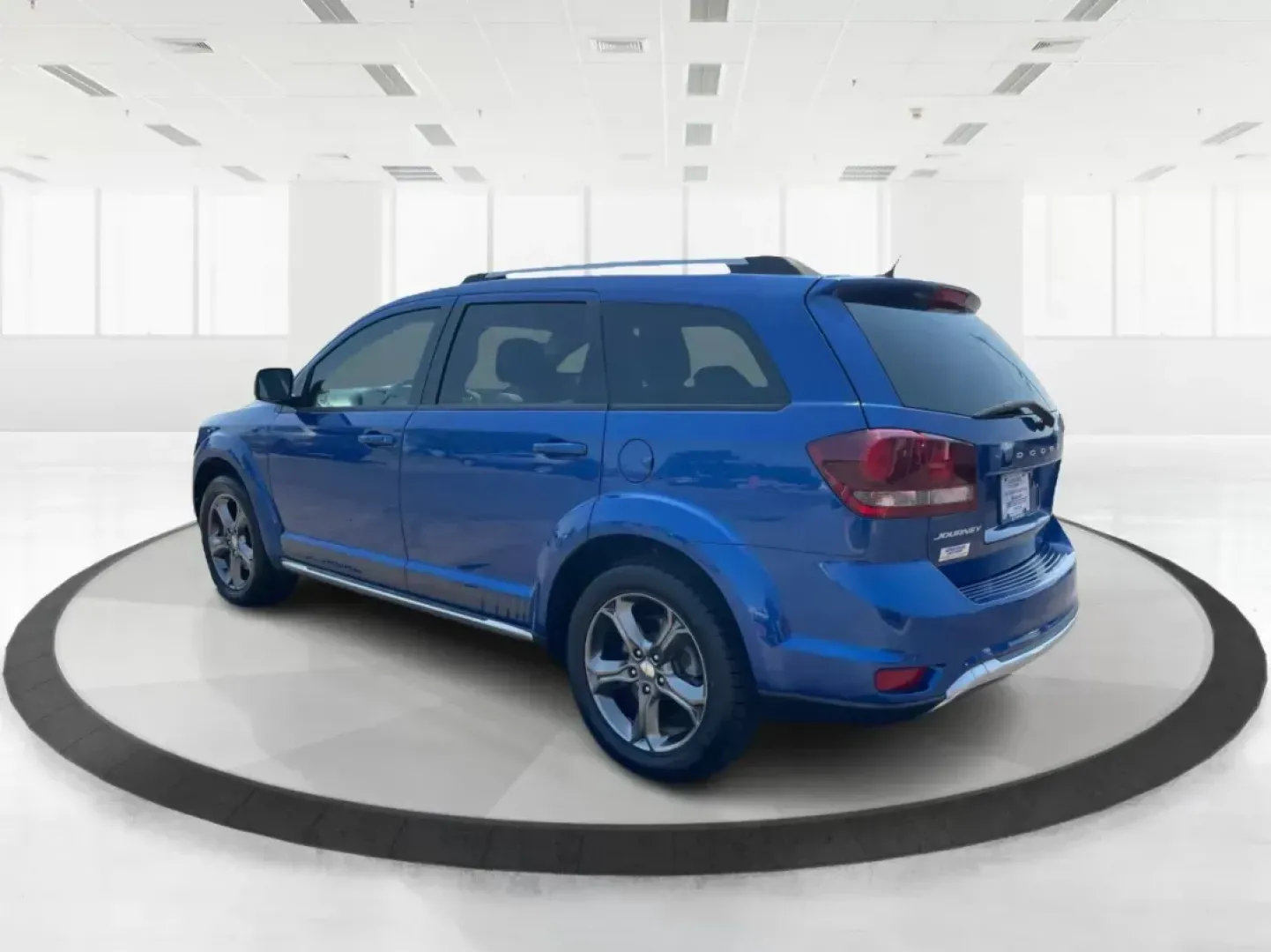 2015 Dodge Journey Crossroad (3C4PDCGB1FT) with an Other engine, located at 880 E. National Road, OH, 45377, (937) 908-9800, 39.891918, -84.183975 - Photo#4