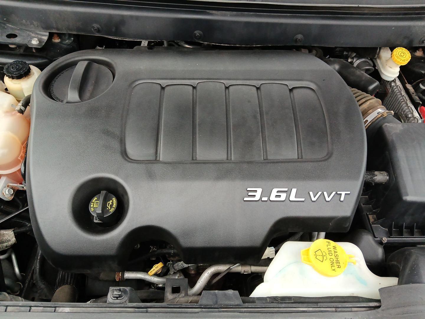 2015 Dodge Journey R/T AWD (3C4PDDEG5FT) with an 3.6L V6 DOHC 24V engine, 6-Speed Automatic transmission, located at 1230 East Main St, Xenia, OH, 45385, (937) 908-9800, 39.688042, -83.910538 - Photo#10