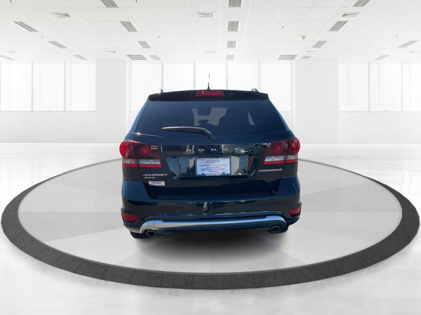 2015 Dodge Journey Crossroad (3C4PDDGG9FT) with an 3.6L V-6 DOHC engine, located at 8750 N County Rd 25A, Piqua, OH, 45356, (937) 908-9800, 40.164391, -84.232513 - Photo#3