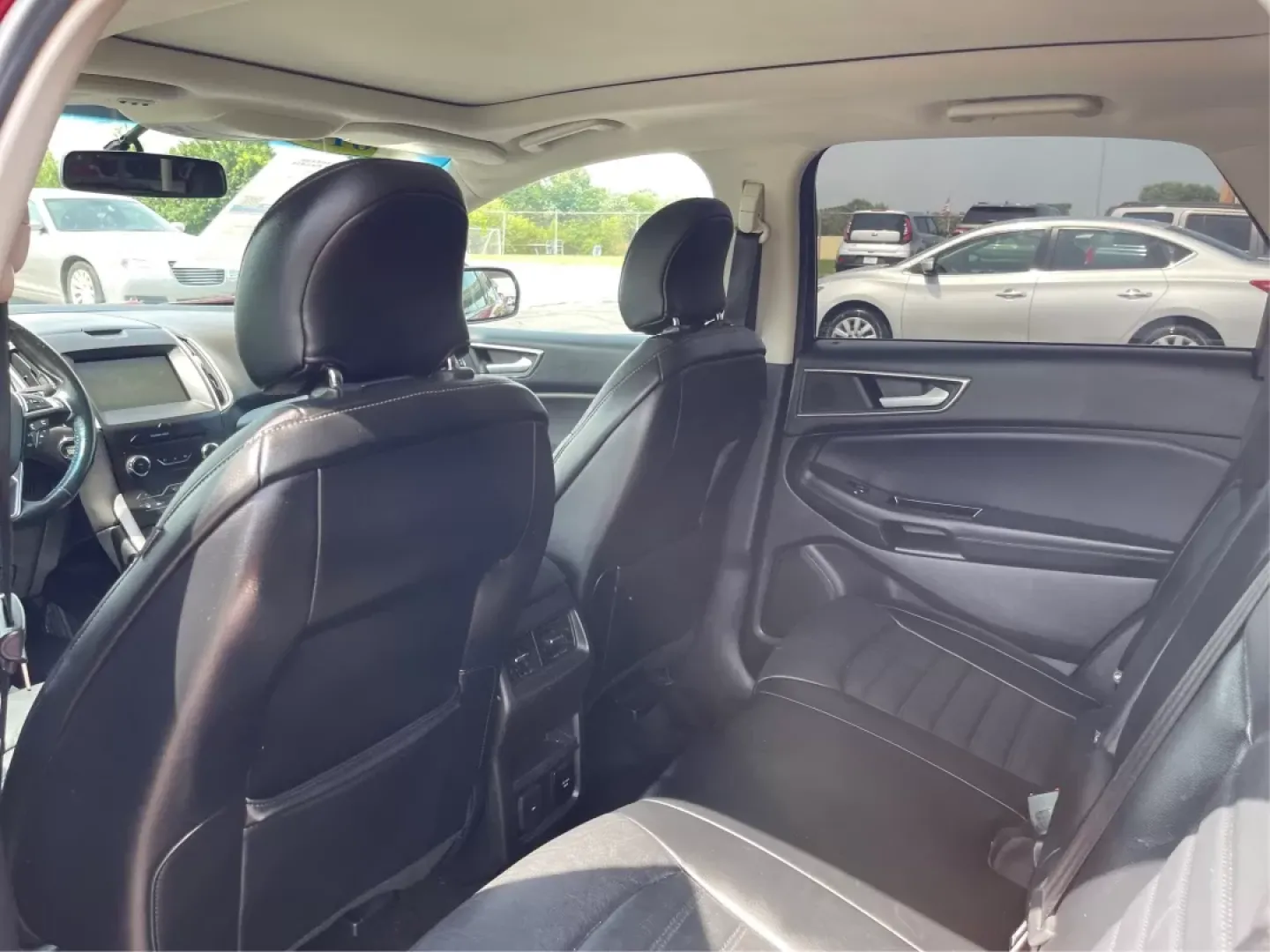 2015 Ford Edge SEL (2FMTK3J94FB) with an Other engine, located at 880 E. National Road, OH, 45377, (937) 908-9800, 39.891918, -84.183975 - Photo#9