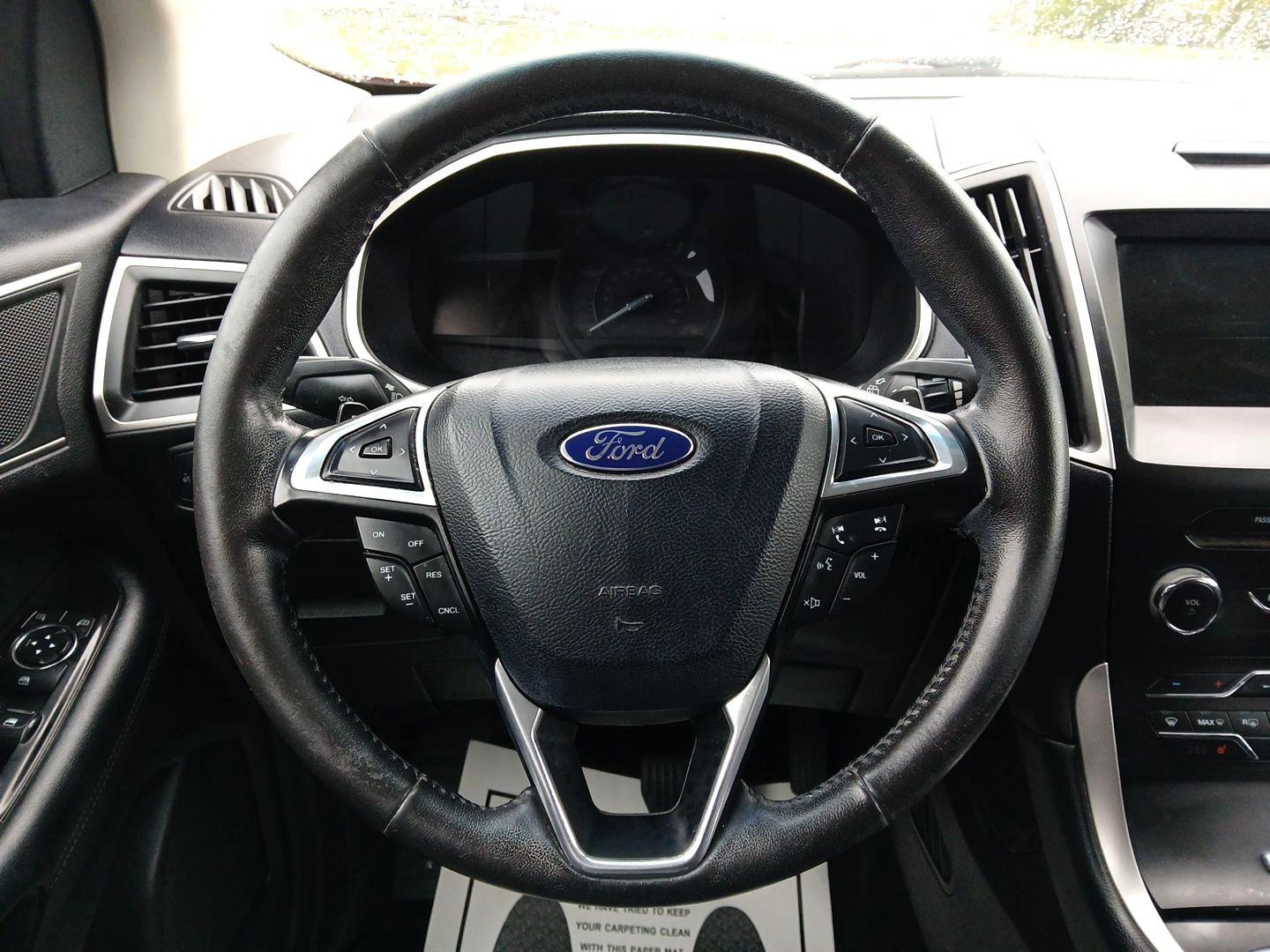 2015 Ford Edge SEL AWD (2FMTK4J84FB) with an 3.5L V6 DOHC 24V engine, 6-Speed Automatic transmission, located at 1184 Kauffman Ave, Fairborn, OH, 45324, (937) 908-9800, 39.807072, -84.031563 - Photo#15