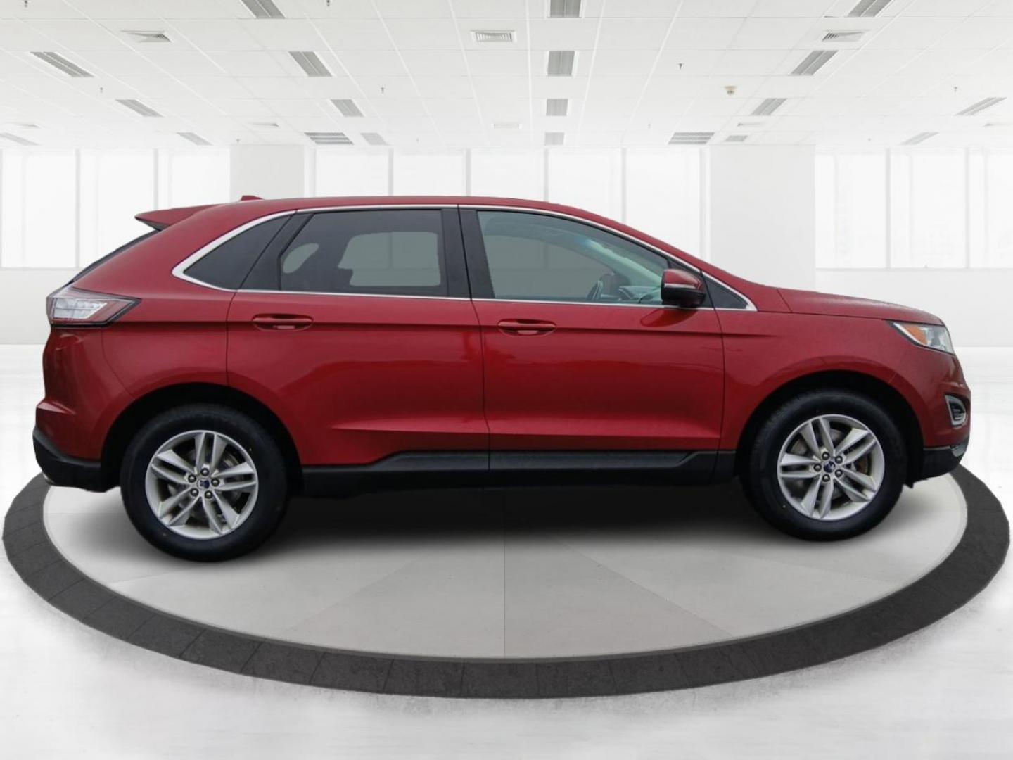 2015 Ford Edge SEL AWD (2FMTK4J84FB) with an 3.5L V6 DOHC 24V engine, 6-Speed Automatic transmission, located at 1184 Kauffman Ave, Fairborn, OH, 45324, (937) 908-9800, 39.807072, -84.031563 - Photo#1