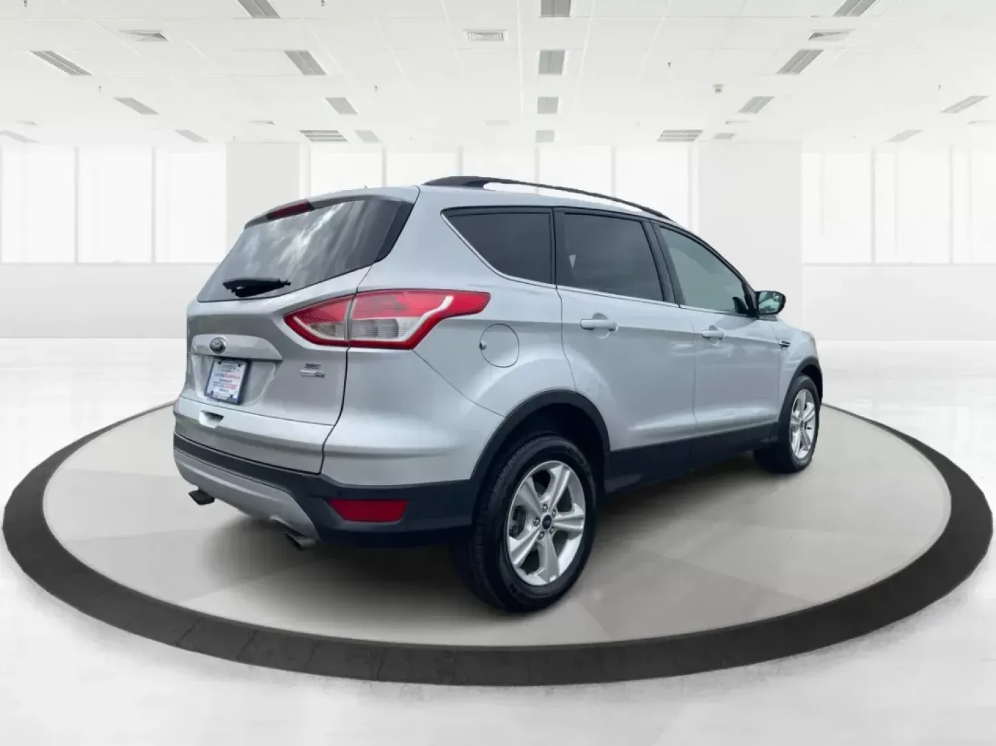 2015 Ford Escape SE (1FMCU9G9XFU) with an Other engine, located at 8750 N County Rd 25A, Piqua, OH, 45356, (937) 908-9800, 40.164391, -84.232513 - Photo#1