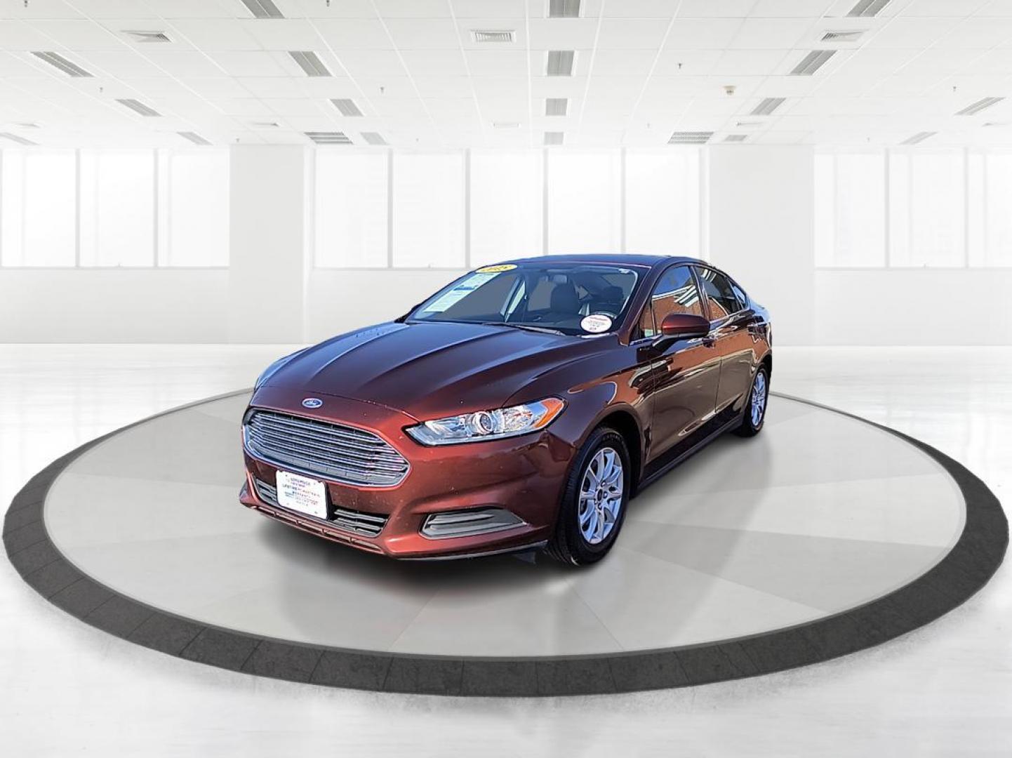 2015 Ford Fusion S (3FA6P0G76FR) with an Other engine, located at 1230 East Main St, Xenia, OH, 45385, (937) 908-9800, 39.688042, -83.910538 - Photo#7