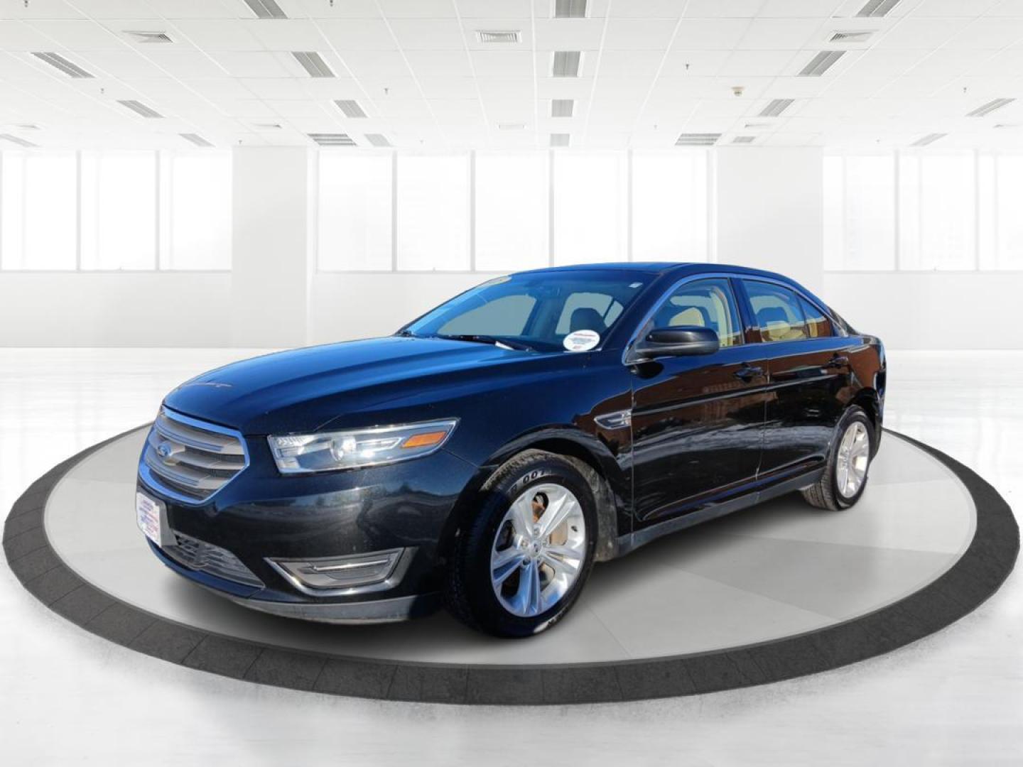 2015 Ford Taurus SEL (1FAHP2E87FG) with an 3.5L V6 DOHC 24V engine, located at 1099 N County Rd 25A , Troy, OH, 45373, (937) 908-9800, 40.057041, -84.215462 - Photo#7