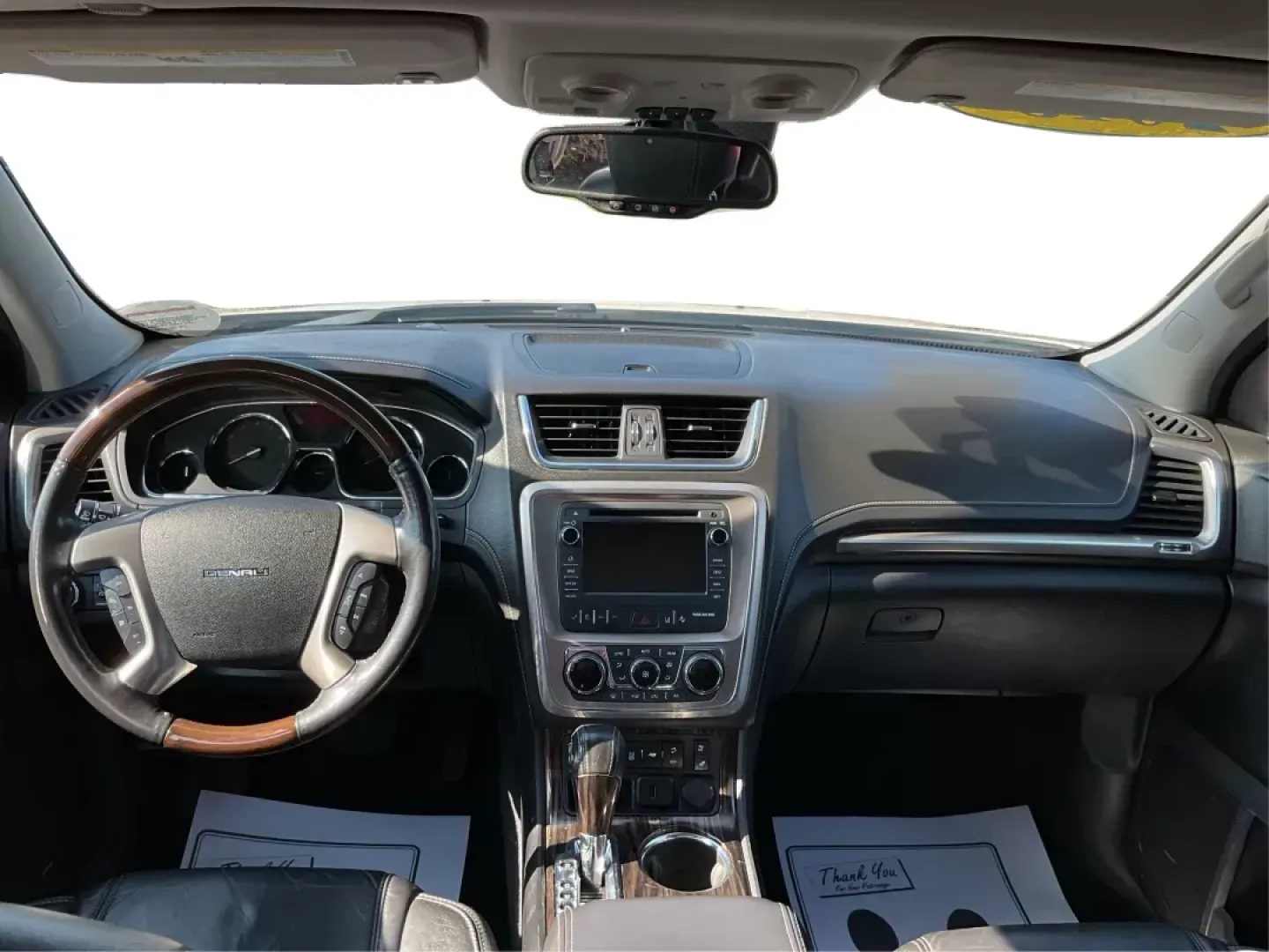 2015 GMC Acadia Denali (1GKKVTKD9FJ) with an 3.6L V-6 gasoline direct injection engine, located at 1230 East Main St, Xenia, OH, 45385, (937) 908-9800, 39.688042, -83.910538 - Photo#20
