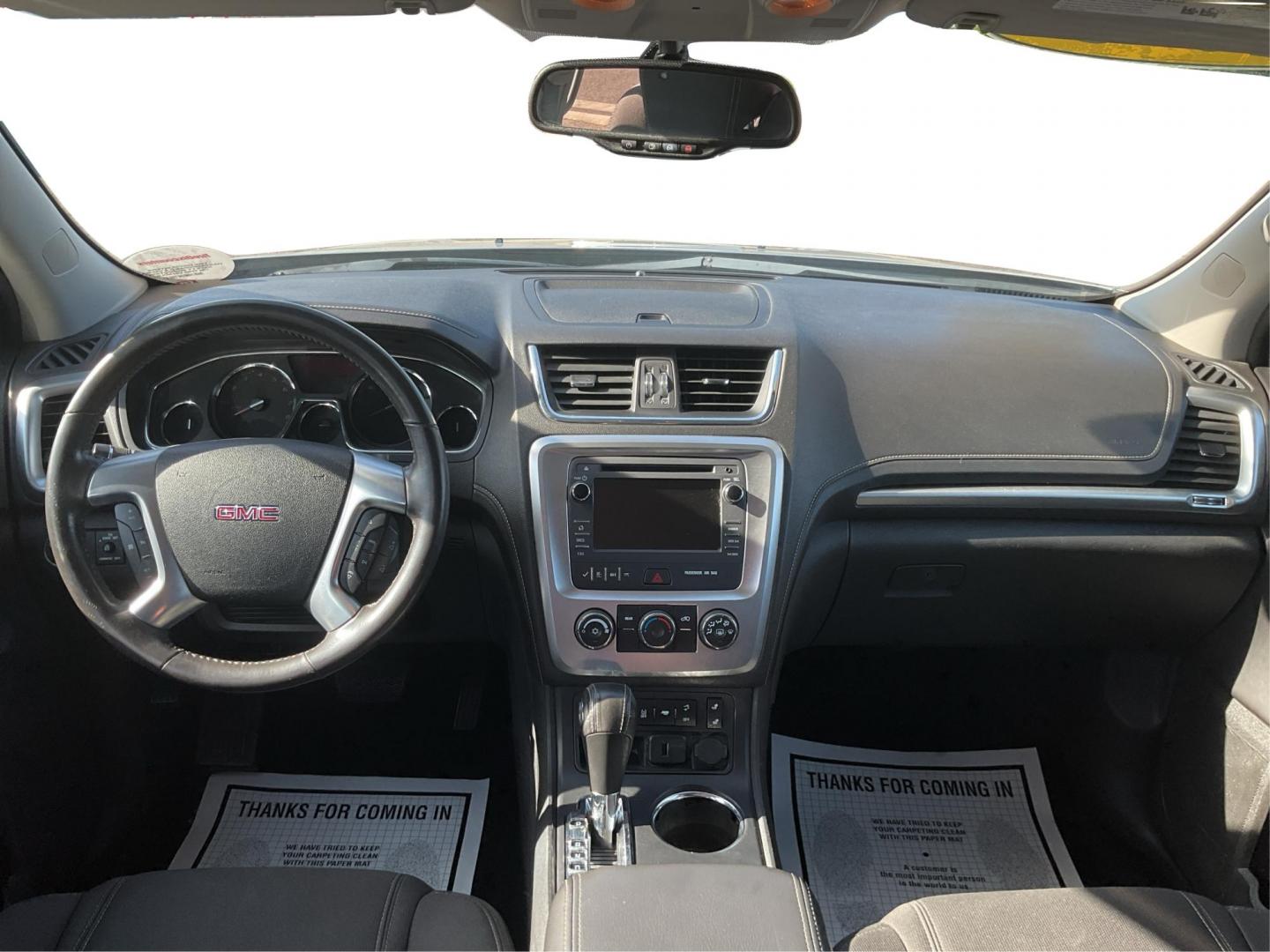 2015 Quicksilver Metallic GMC Acadia SLE-2 AWD (1GKKVPKD4FJ) with an 3.6L V6 DOHC 24V engine, 6-Speed Automatic transmission, located at 1230 East Main St, Xenia, OH, 45385, (937) 908-9800, 39.688042, -83.910538 - Photo#19
