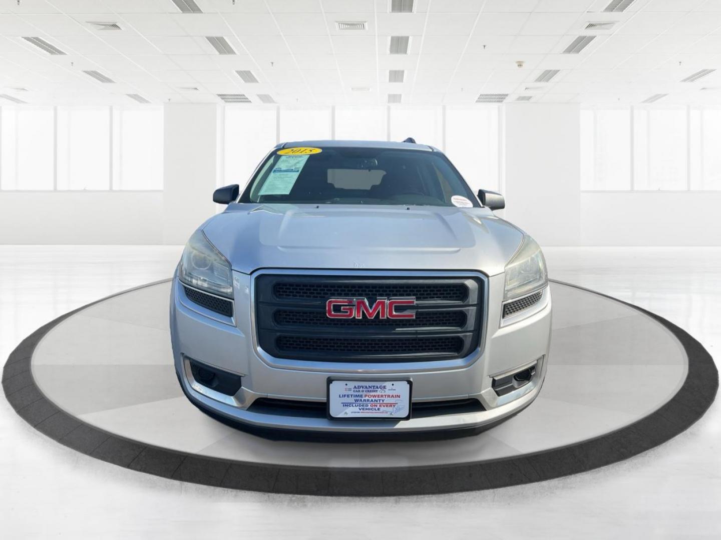 2015 Quicksilver Metallic GMC Acadia SLE-2 AWD (1GKKVPKD4FJ) with an 3.6L V6 DOHC 24V engine, 6-Speed Automatic transmission, located at 1230 East Main St, Xenia, OH, 45385, (937) 908-9800, 39.688042, -83.910538 - Photo#6