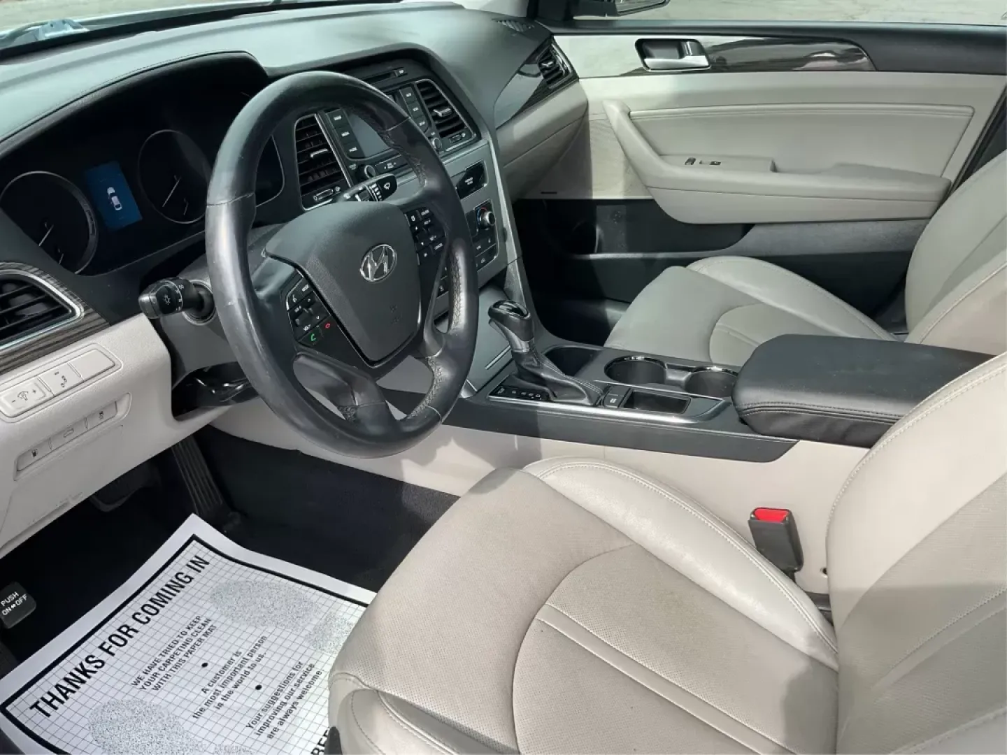 2015 Hyundai Sonata Limited (5NPE34AF6FH) with an 2.4L I-4 gasoline direct injection engine, located at 401 Woodman Dr, Riverside, OH, 45431, (937) 908-9800, 39.761024, -84.120956 - Photo#9
