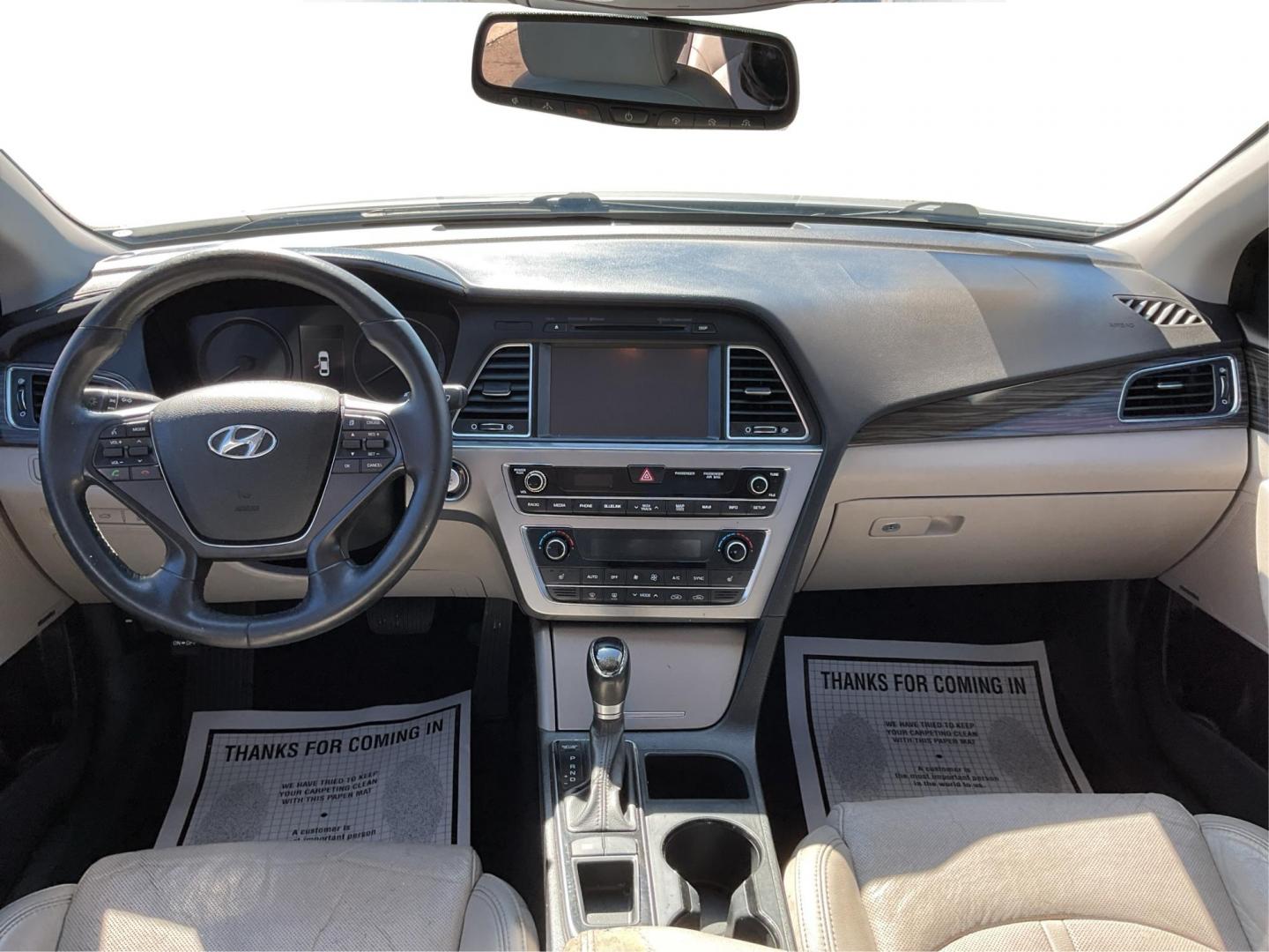 2015 Hyundai Sonata ECO (5NPE24AA3FH) with an 1.6L I-4 gasoline direct injection engine, located at 1184 Kauffman Ave, Fairborn, OH, 45324, (937) 908-9800, 39.807072, -84.031563 - Photo#19
