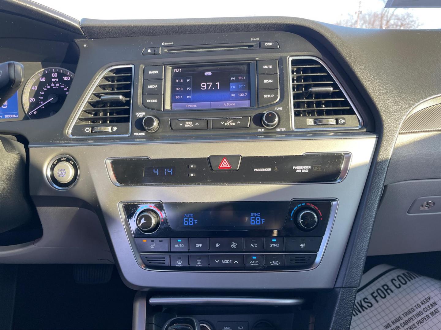 2015 Hyundai Sonata Sport (5NPE34AF6FH) with an 2.4L L4 DOHC 16V engine, 6-Speed Automatic transmission, located at 1230 East Main St, Xenia, OH, 45385, (937) 908-9800, 39.688042, -83.910538 - Photo#11