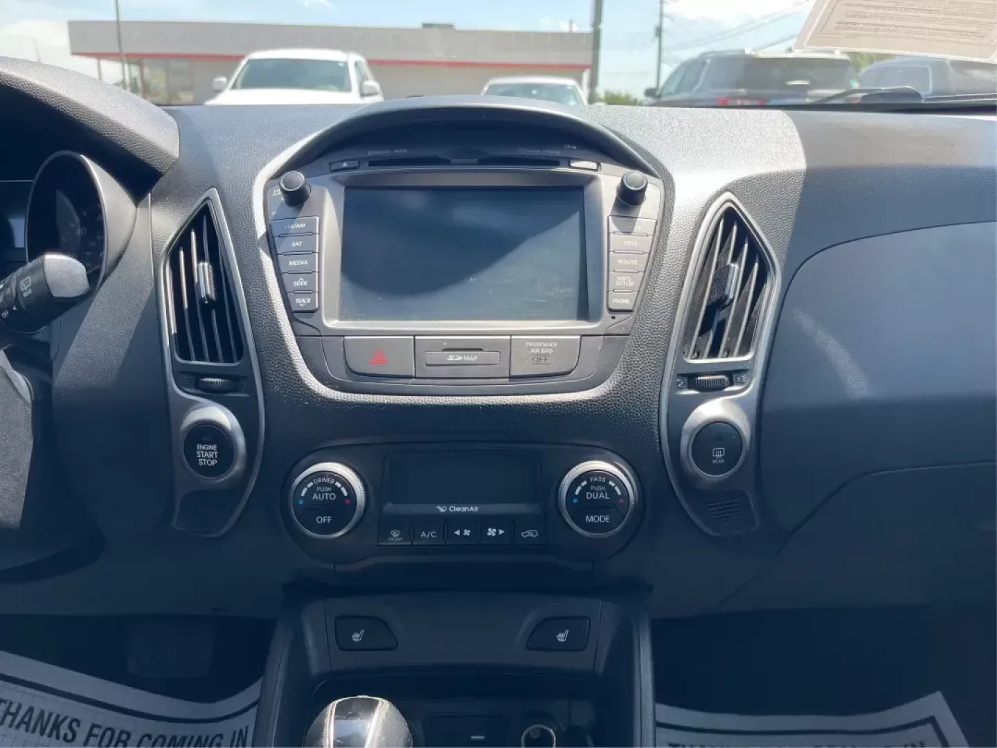 2015 Hyundai Tucson Limited (KM8JUCAG0FU) with an Theta II 2.4L I-4 gasoline direct injection engine, located at 401 Woodman Dr, Riverside, OH, 45431, (937) 908-9800, 39.761024, -84.120956 - Photo#12