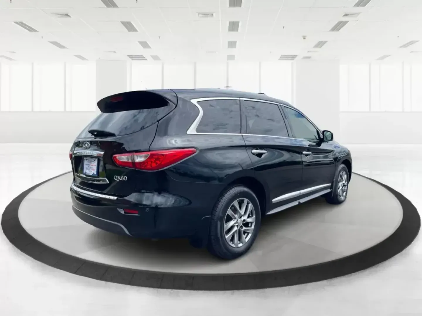 2015 Infiniti QX60 Base (5N1AL0MM9FC) with an Other engine, located at 1184 Kauffman Ave, Fairborn, OH, 45324, (937) 908-9800, 39.807072, -84.031563 - Photo#1