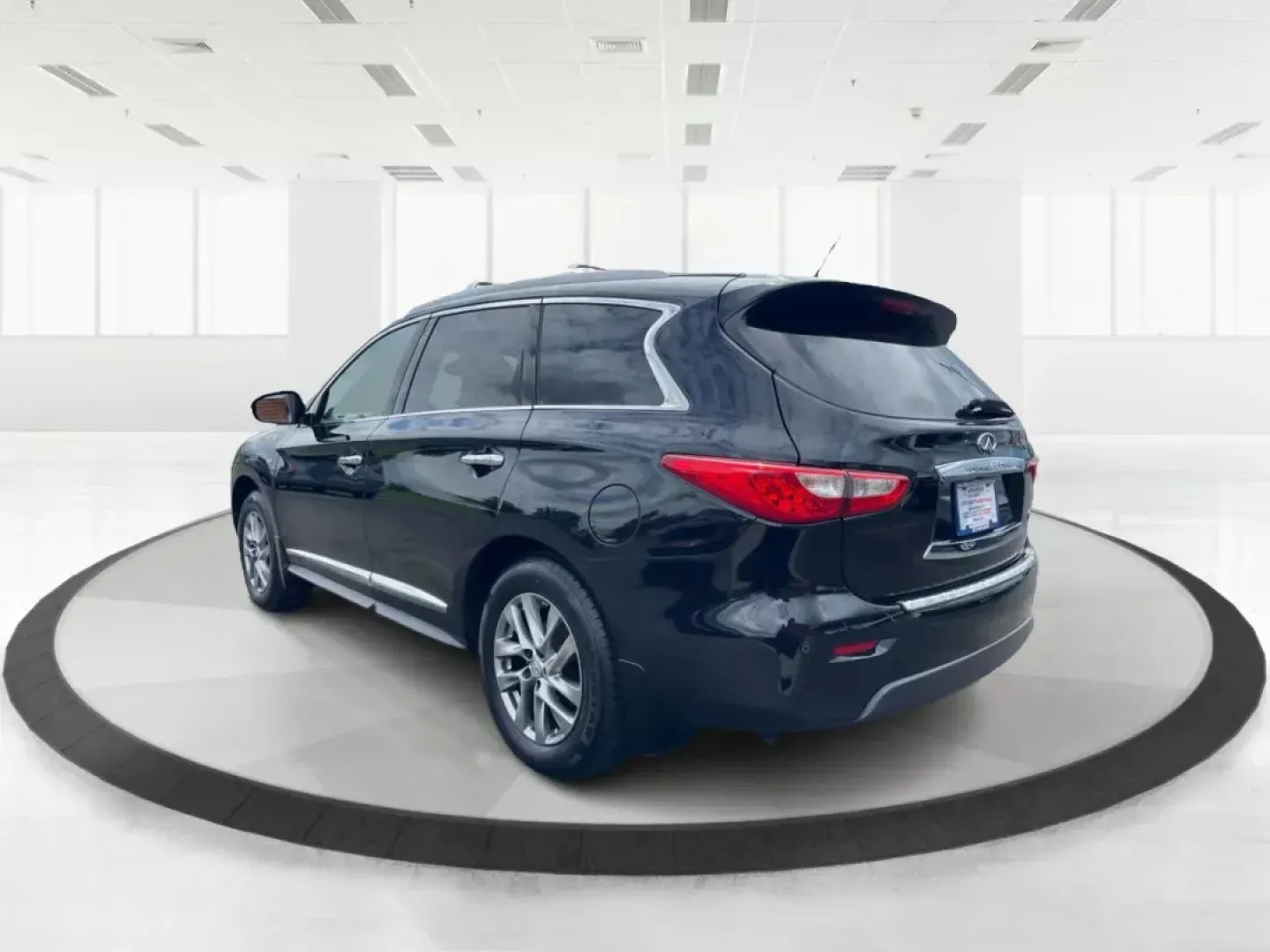 2015 Infiniti QX60 Base (5N1AL0MM9FC) with an Other engine, located at 1184 Kauffman Ave, Fairborn, OH, 45324, (937) 908-9800, 39.807072, -84.031563 - Photo#3