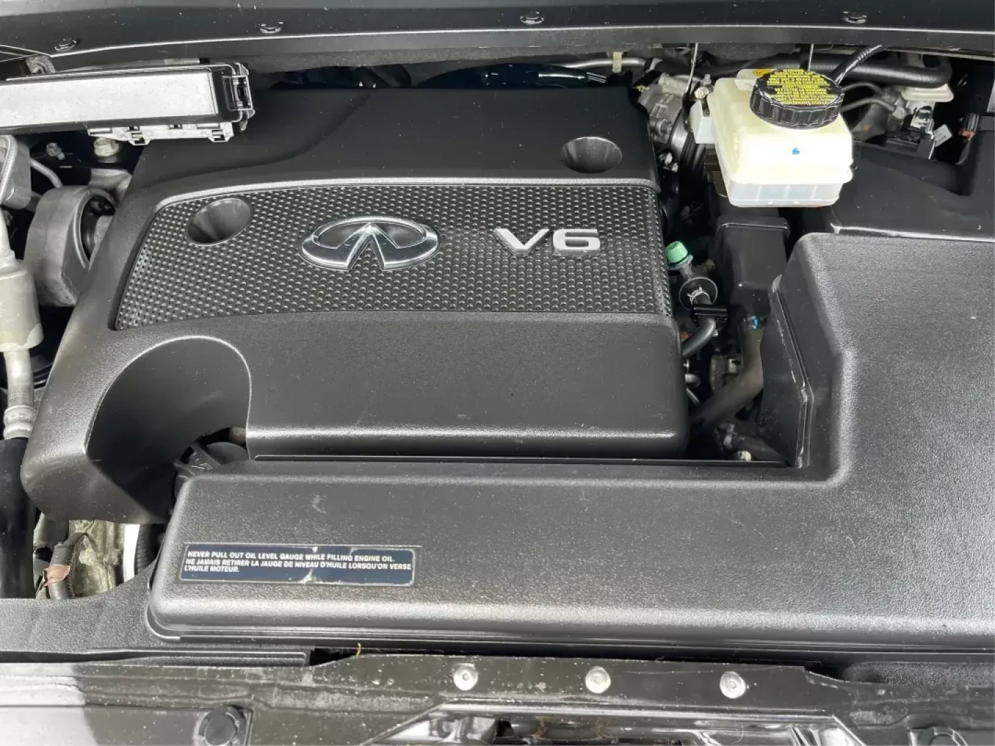 2015 Infiniti QX60 Base (5N1AL0MM9FC) with an Other engine, located at 1184 Kauffman Ave, Fairborn, OH, 45324, (937) 908-9800, 39.807072, -84.031563 - Photo#9