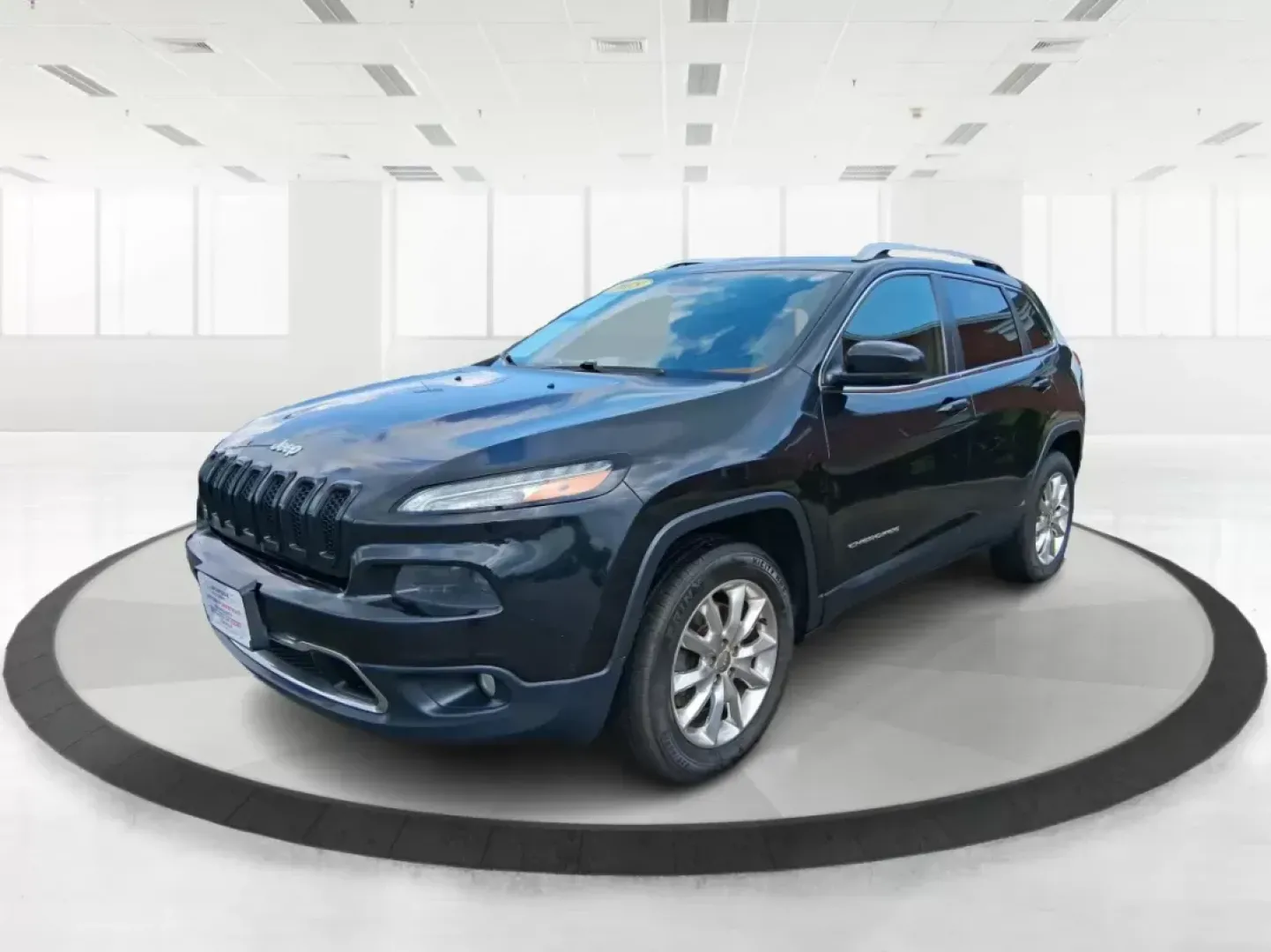 2015 Jeep Cherokee Limited (1C4PJMDB1FW) with an Other engine, located at 1099 N County Rd 25A , Troy, OH, 45373, (937) 908-9800, 40.057041, -84.215462 - Photo#7