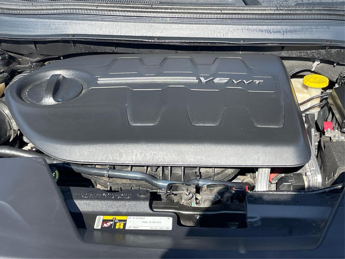2015 Jeep Cherokee Latitude (1C4PJLCS0FW) with an Other engine, located at 4508 South Dixie Dr, Moraine, OH, 45439, (937) 908-9800, 39.807072, -84.031563 - Photo#10
