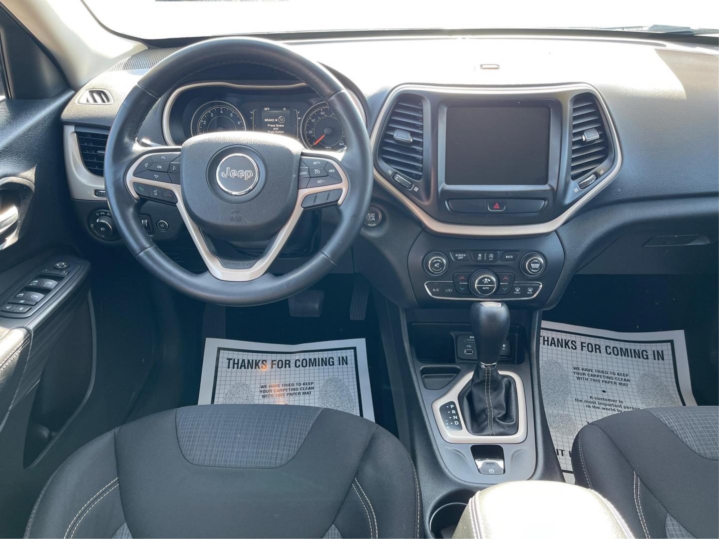 2015 Jeep Cherokee Latitude (1C4PJLCS0FW) with an Other engine, located at 4508 South Dixie Dr, Moraine, OH, 45439, (937) 908-9800, 39.807072, -84.031563 - Photo#20