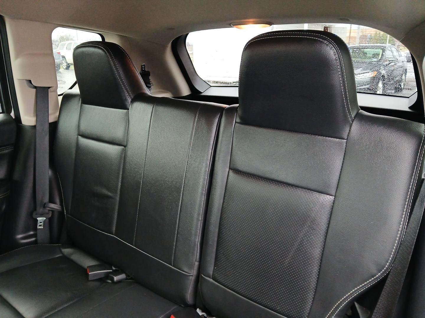 2015 Jeep Compass Latitude 4WD (1C4NJDEB2FD) with an 2.4L L4 DOHC 16V engine, 6-Speed Automatic transmission, located at 1184 Kauffman Ave, Fairborn, OH, 45324, (937) 908-9800, 39.807072, -84.031563 - Photo#9