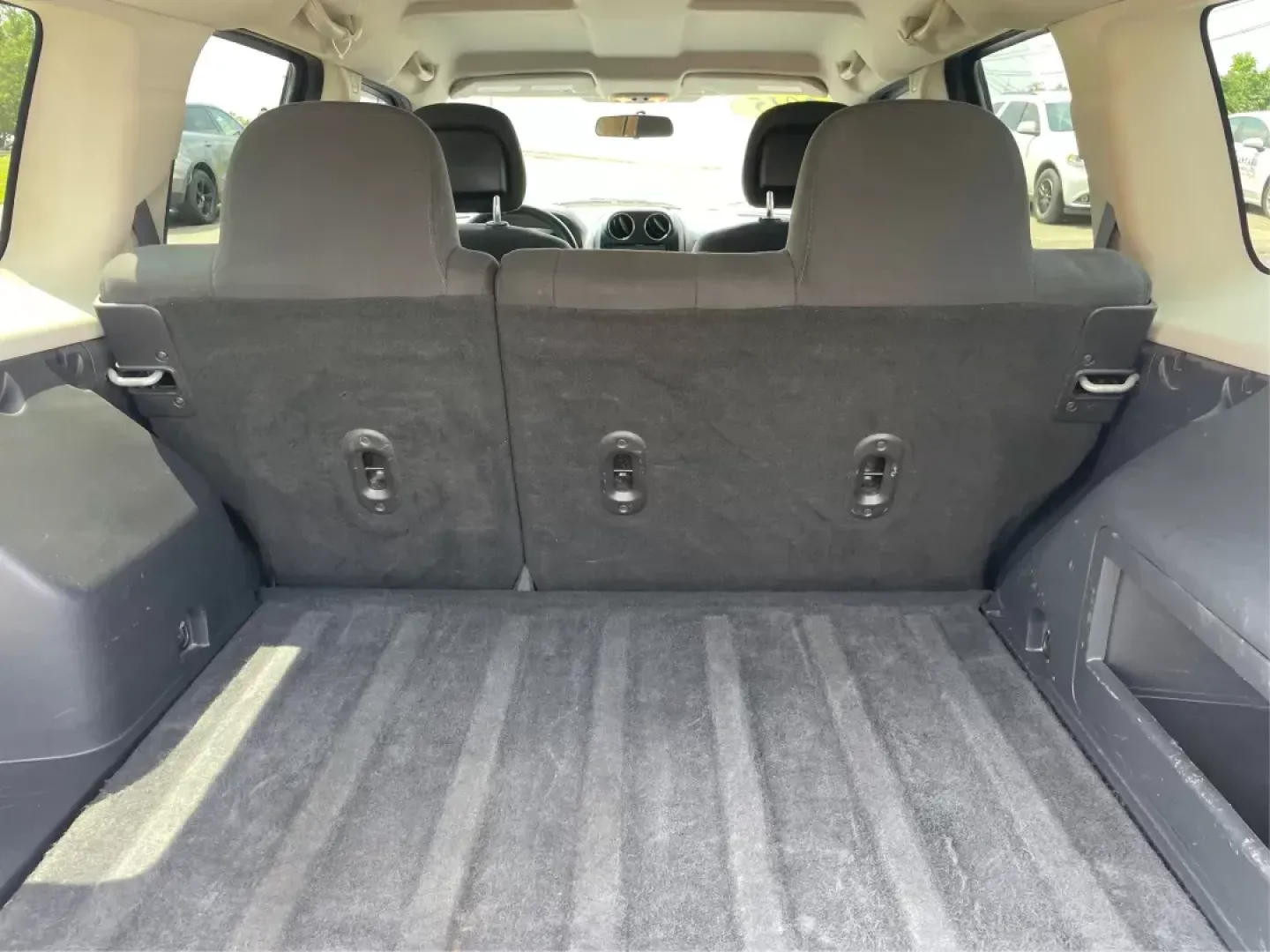 2015 Jeep Patriot Altitude Edition (1C4NJRBB1FD) with an 2.4L I-4 DOHC engine, located at 1951 S Dayton Lakeview Rd., New Carlisle, OH, 45344, (937) 908-9800, 39.890999, -84.050255 - Photo#11