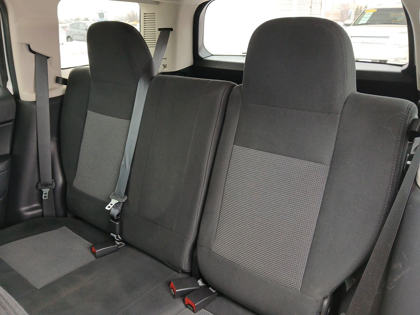 2015 Jeep Patriot Sport 4WD (1C4NJRBB7FD) with an 2.4L L4 DOHC 16V engine, located at 1184 Kauffman Ave, Fairborn, OH, 45324, (937) 908-9800, 39.807072, -84.031563 - Photo#9
