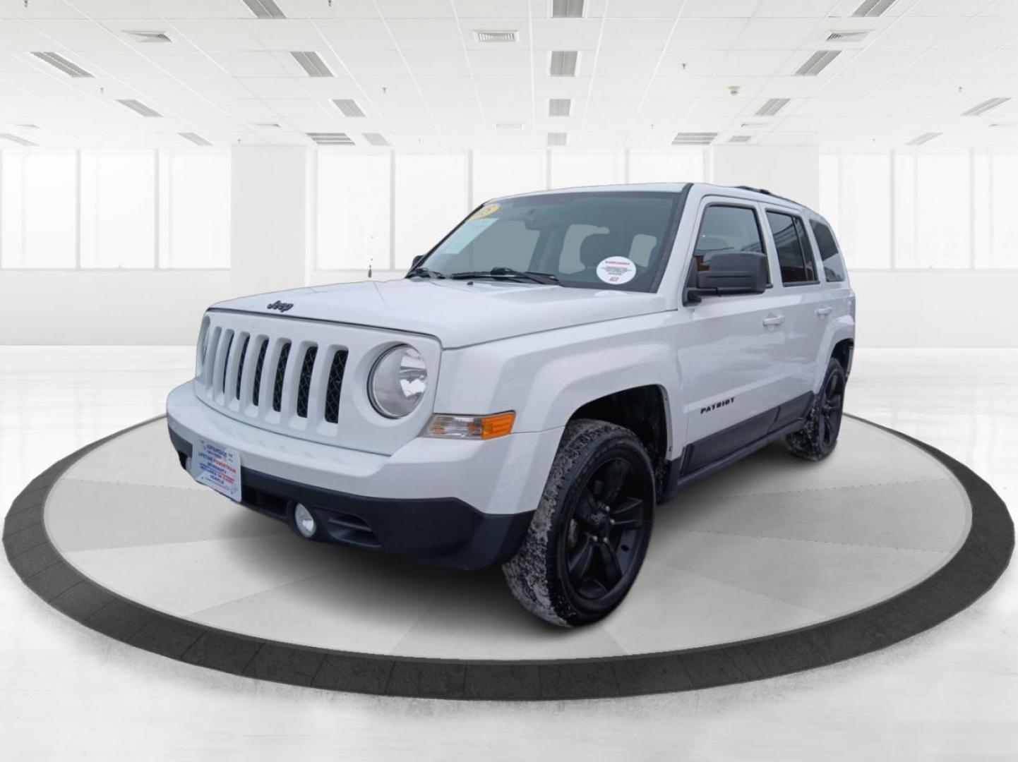 2015 Jeep Patriot Sport 4WD (1C4NJRBB7FD) with an 2.4L L4 DOHC 16V engine, located at 1184 Kauffman Ave, Fairborn, OH, 45324, (937) 908-9800, 39.807072, -84.031563 - Photo#7