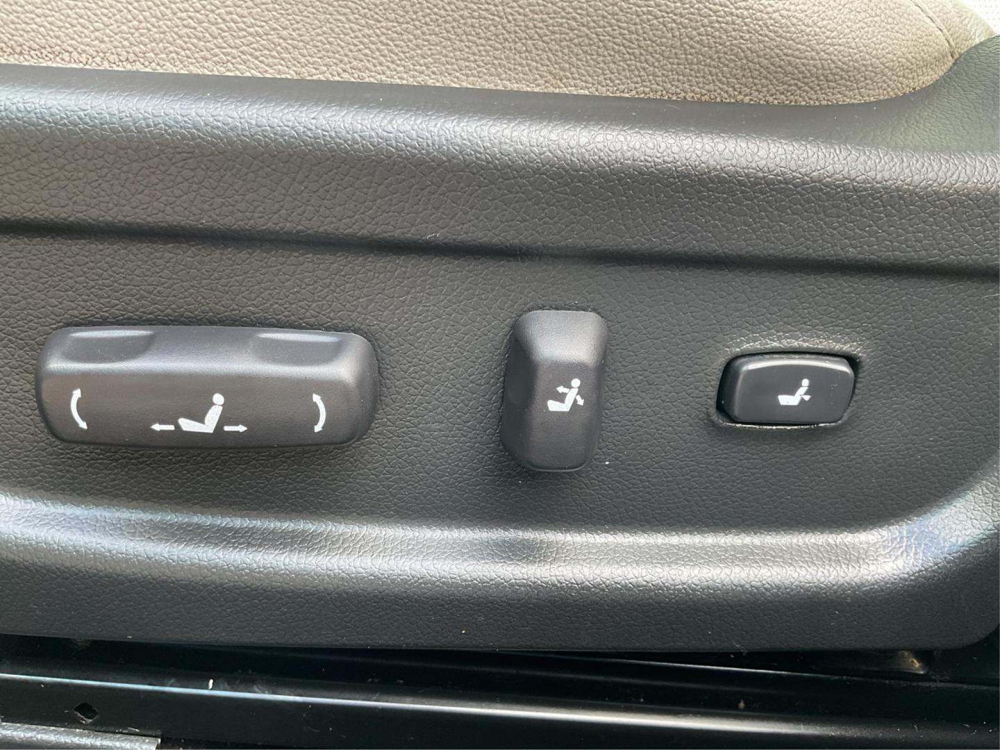 2015 Kia Optima EX (5XXGN4A70FG) with an Other engine, located at 401 Woodman Dr, Riverside, OH, 45431, (937) 908-9800, 39.761024, -84.120956 - Photo#16