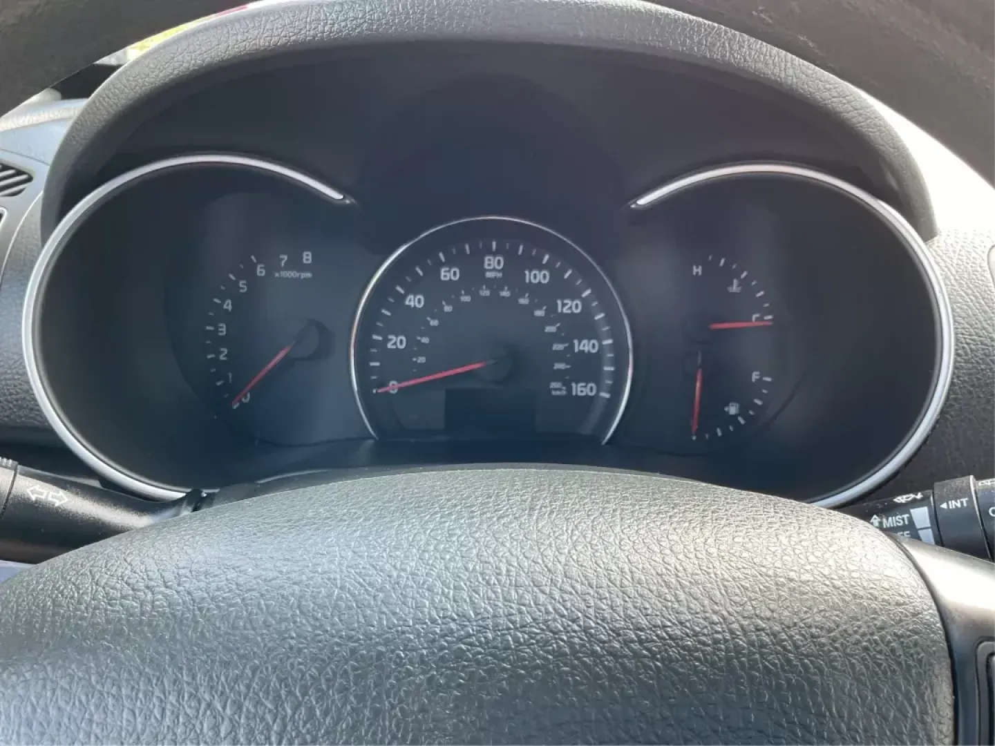 2015 Kia Sorento LX (5XYKT3A69FG) with an 2.4L I-4 gasoline direct injection engine, located at 880 E. National Road, OH, 45377, (937) 908-9800, 39.891918, -84.183975 - Photo#12