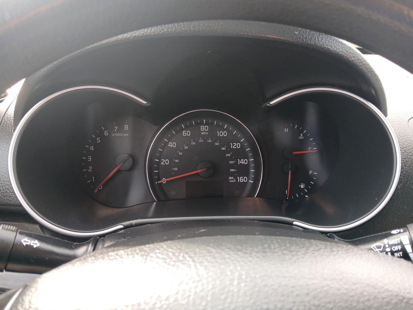 2015 Kia Sorento LX 2WD (5XYKT3A68FG) with an 2.4L L4 DOHC 16V engine, 6-Speed Automatic transmission, located at 401 Woodman Dr, Riverside, OH, 45431, (937) 908-9800, 39.761024, -84.120956 - Photo#14