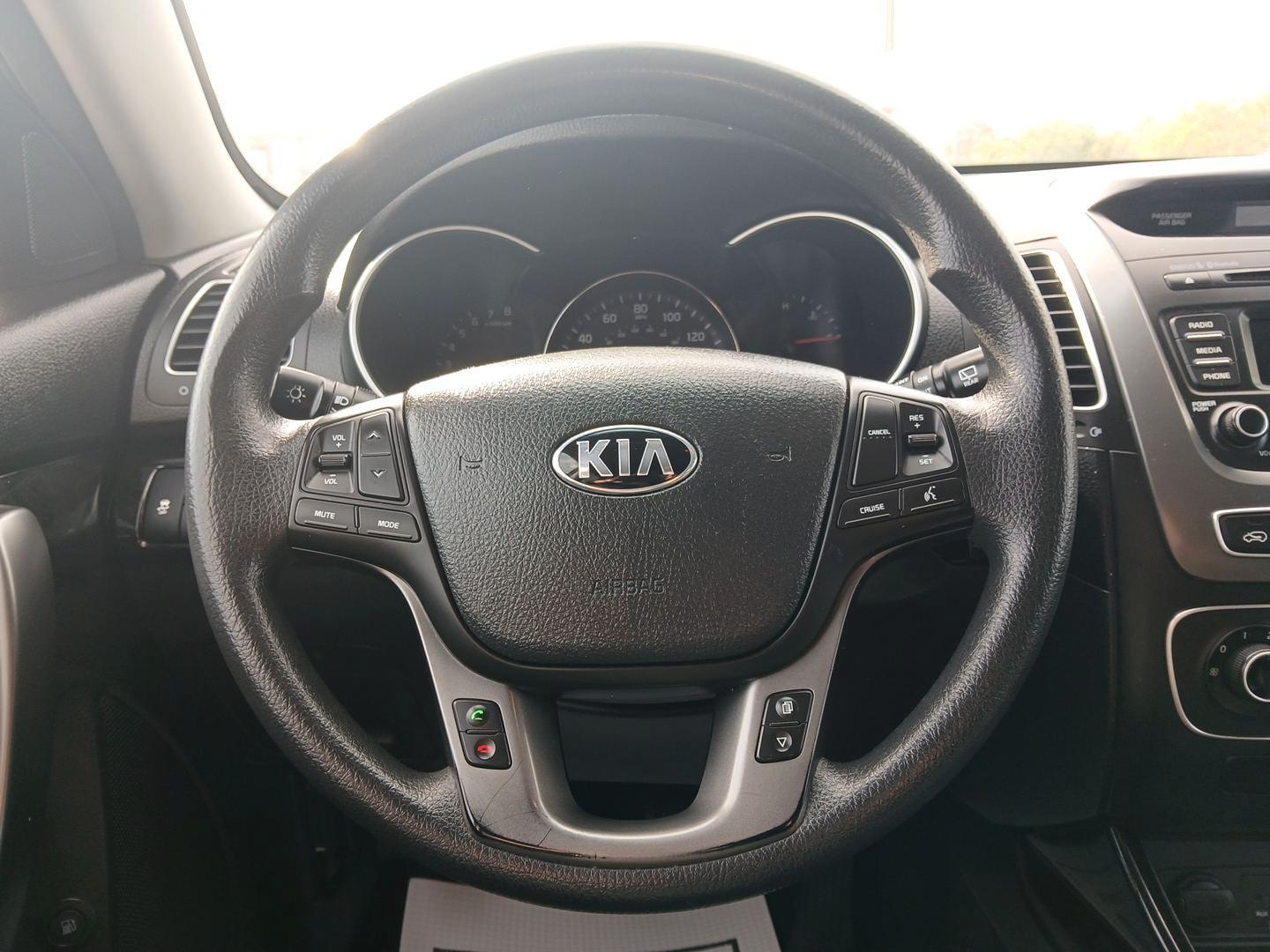 2015 Kia Sorento LX 2WD (5XYKT3A68FG) with an 2.4L L4 DOHC 16V engine, 6-Speed Automatic transmission, located at 401 Woodman Dr, Riverside, OH, 45431, (937) 908-9800, 39.761024, -84.120956 - Photo#15