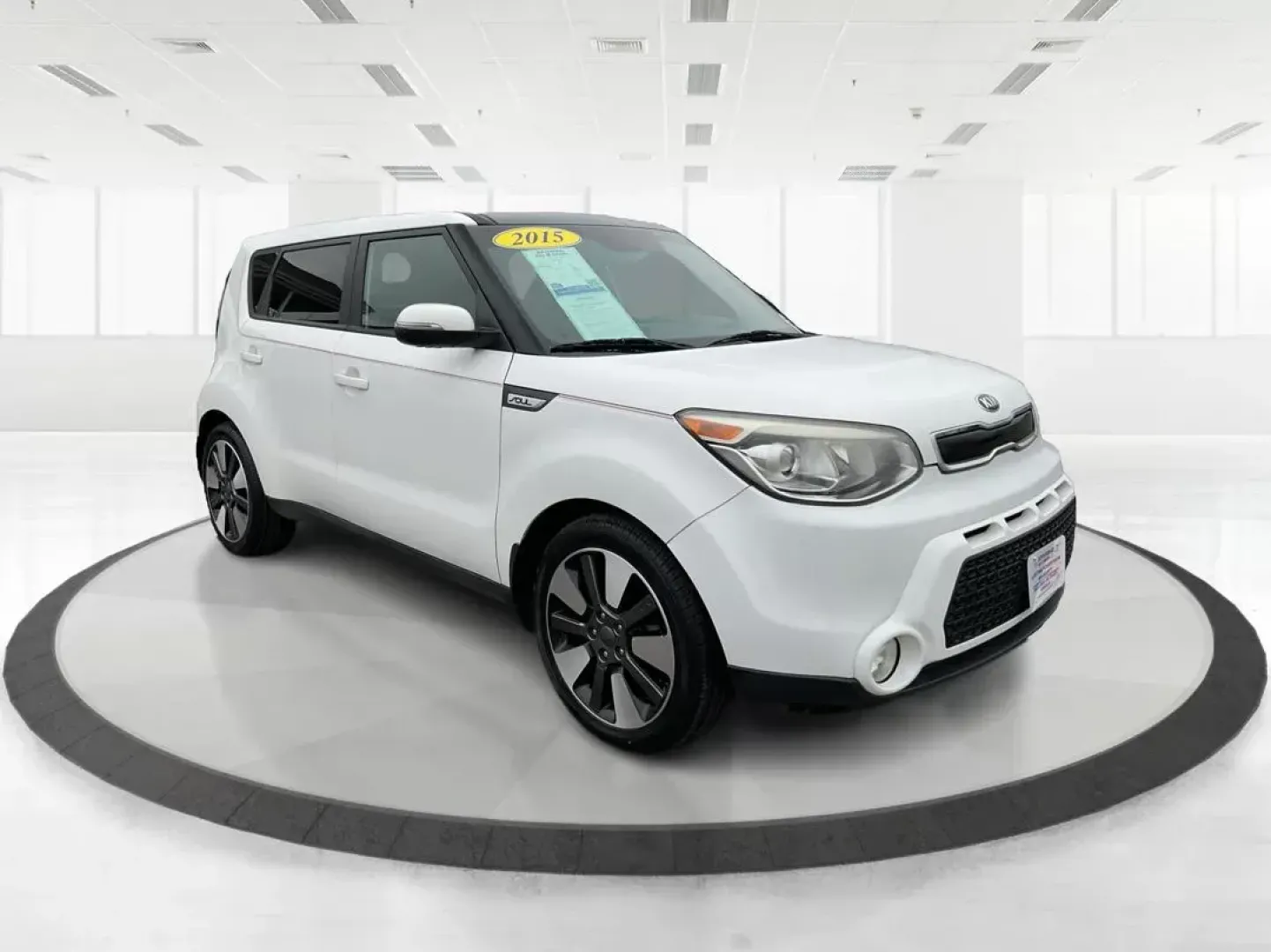 2015 Kia Soul ! (KNDJX3A56F7) with an Other engine, located at 8750 N County Rd 25A, Piqua, OH, 45356, (937) 908-9800, 40.164391, -84.232513 - Photo#0
