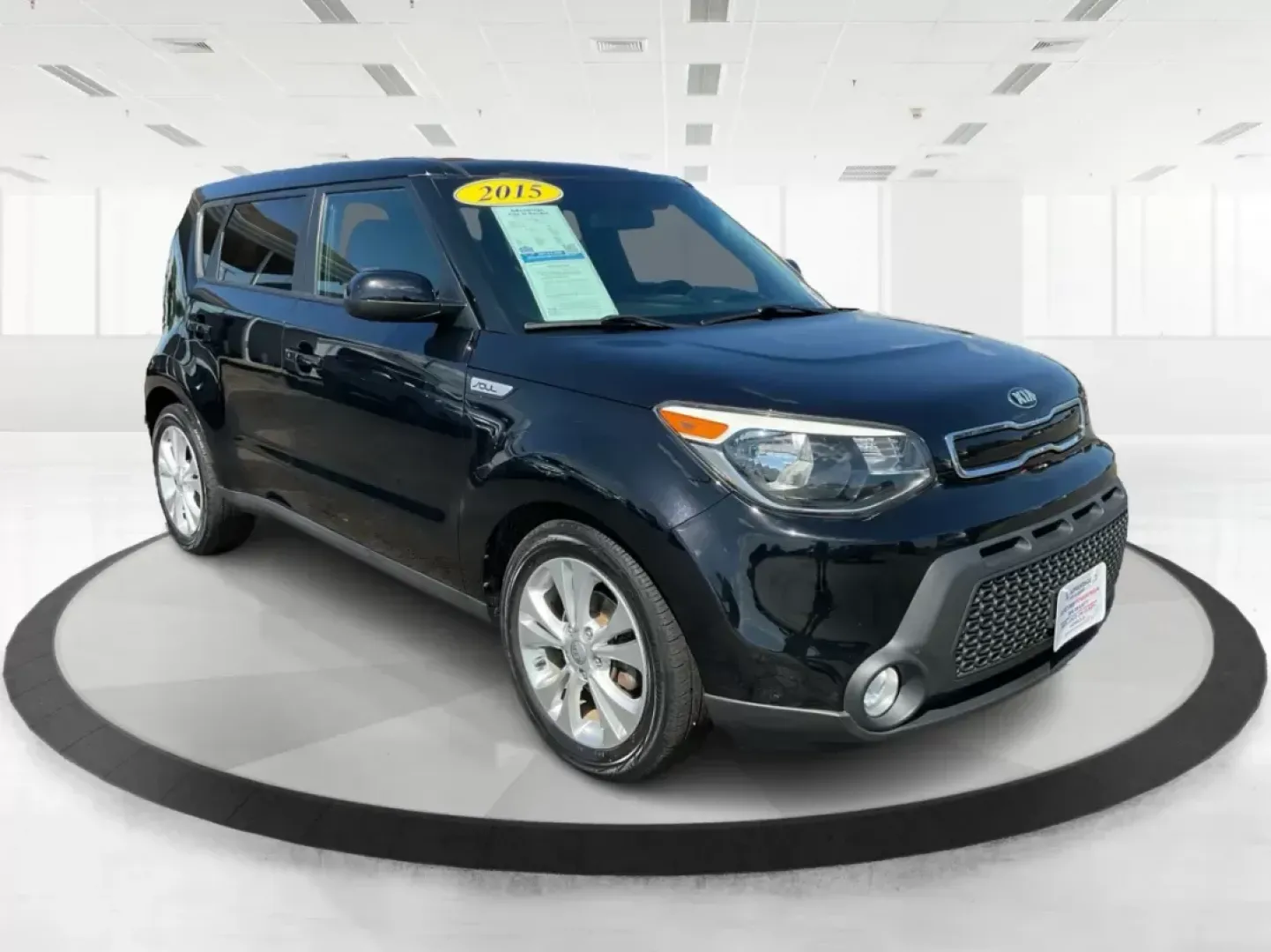 2015 Kia Soul + (KNDJP3A55F7) with an 2L I-4 gasoline direct injection engine, located at 1230 East Main St, Xenia, OH, 45385, (937) 908-9800, 39.688042, -83.910538 - Photo#0