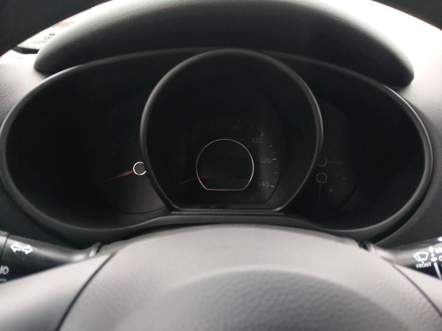 2015 Kia Soul Base (KNDJN2A26F7) with an 1.6L L4 DOHC 16V engine, located at 4508 South Dixie Dr, Moraine, OH, 45439, (937) 908-9800, 39.807072, -84.031563 - Photo#14