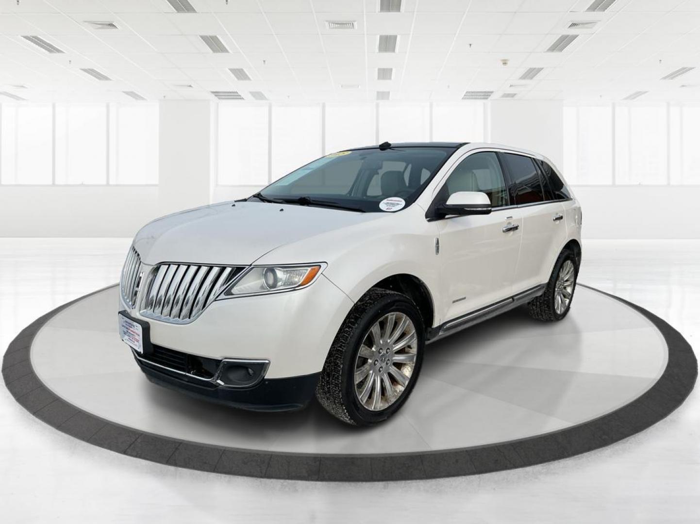 2015 Lincoln MKX Base AWD (2LMDJ8JK7FB) with an Other engine, located at 401 Woodman Dr, Riverside, OH, 45431, (937) 908-9800, 39.761024, -84.120956 - Photo#7