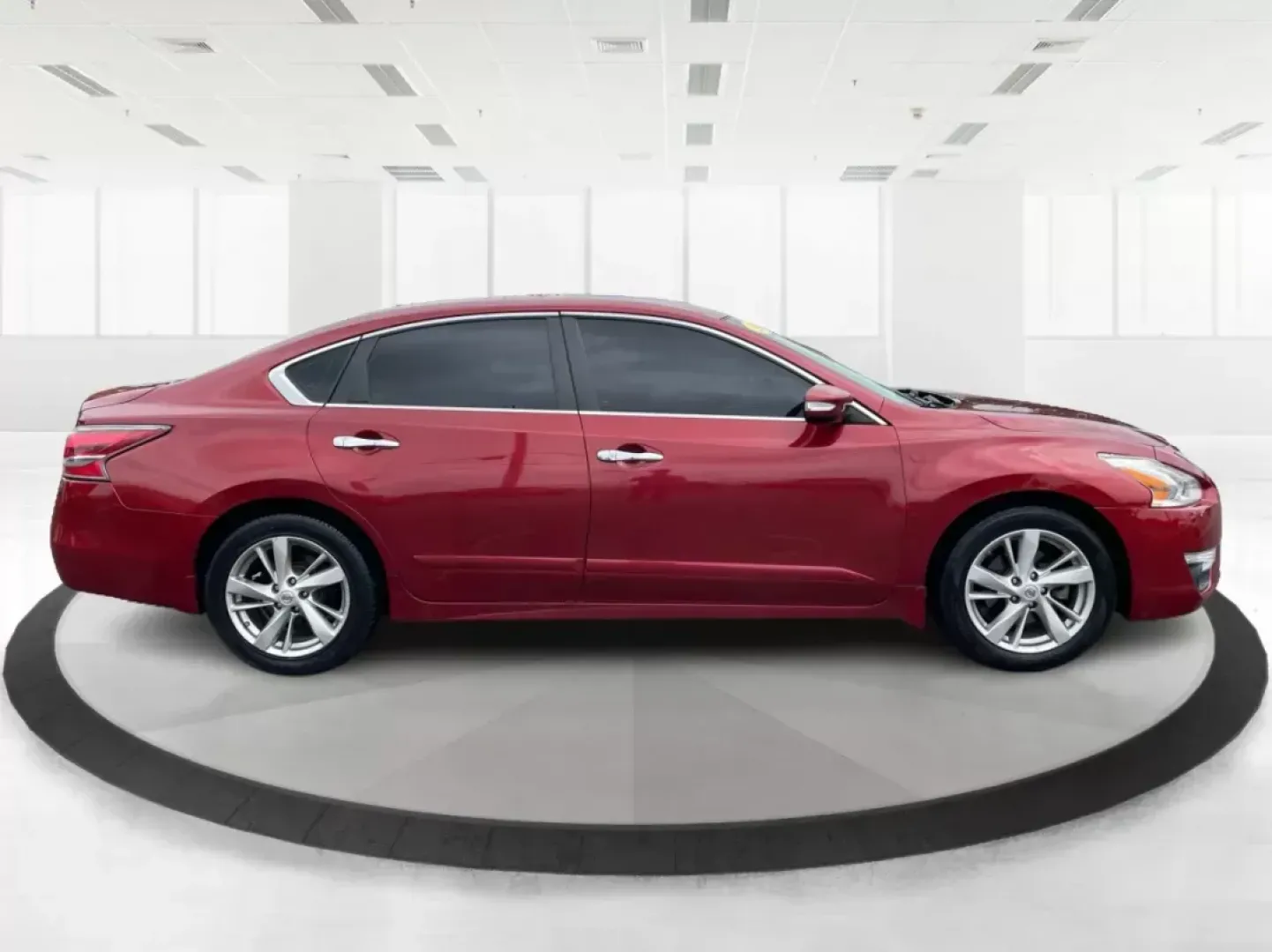 2015 Nissan Altima 2.5 SL (1N4AL3APXFC) with an 2.5L I-4 DOHC engine, located at 1951 S Dayton Lakeview Rd., New Carlisle, OH, 45344, (937) 908-9800, 39.890999, -84.050255 - Photo#1
