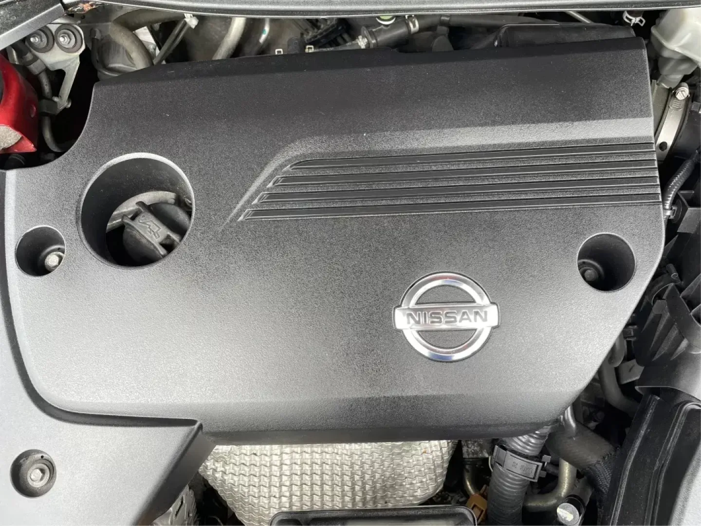 2015 Nissan Altima 2.5 SL (1N4AL3APXFC) with an 2.5L I-4 DOHC engine, located at 1951 S Dayton Lakeview Rd., New Carlisle, OH, 45344, (937) 908-9800, 39.890999, -84.050255 - Photo#10