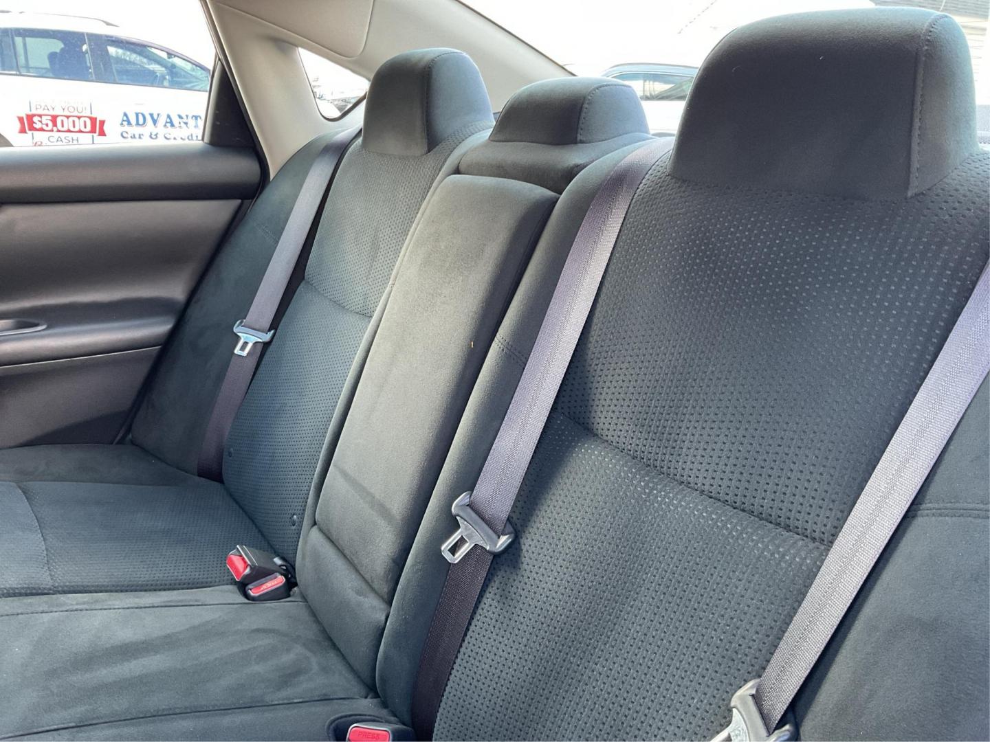 2015 Nissan Altima 2.5 S (1N4AL3AP5FN) with an Other engine, located at 401 Woodman Dr, Riverside, OH, 45431, (937) 908-9800, 39.761024, -84.120956 - Photo#9