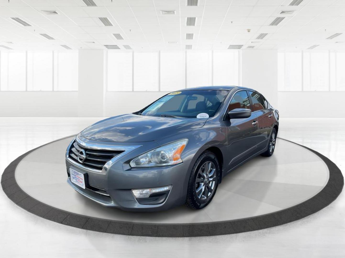 2015 Nissan Altima 2.5 S (1N4AL3AP5FN) with an Other engine, located at 401 Woodman Dr, Riverside, OH, 45431, (937) 908-9800, 39.761024, -84.120956 - Photo#7